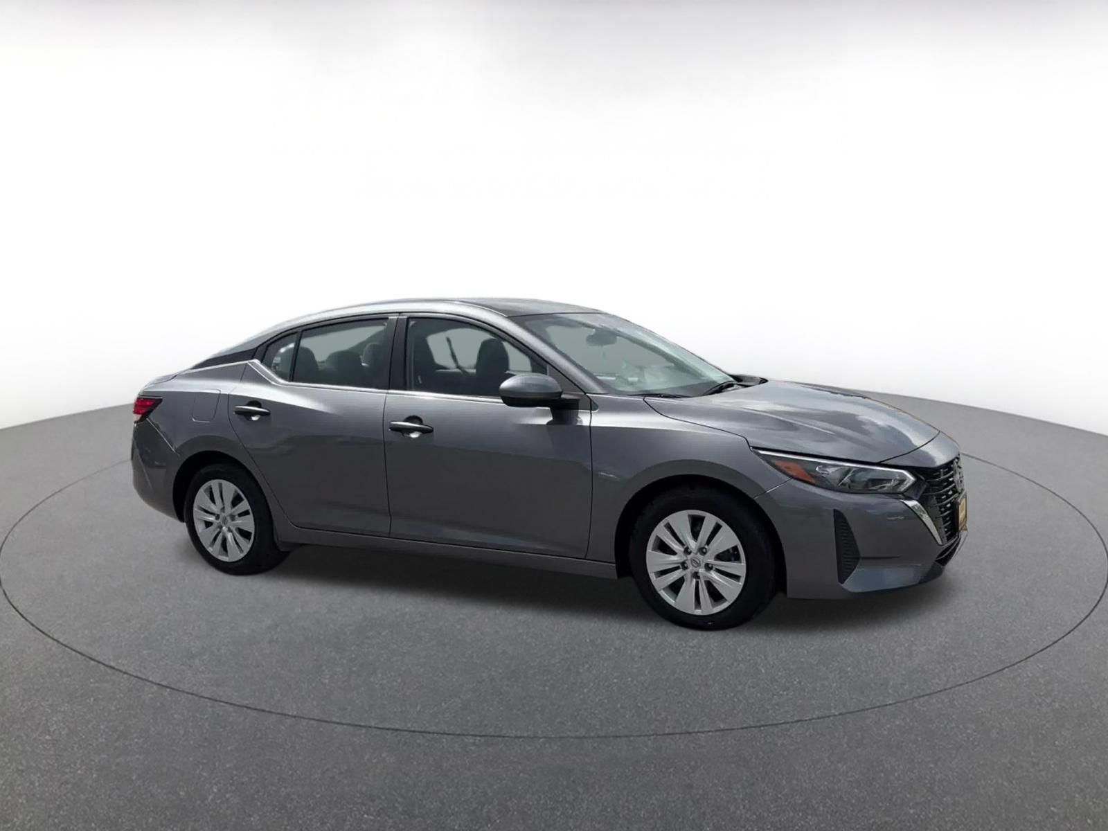 Thumbnail: 2025 Nissan Sentra - 2