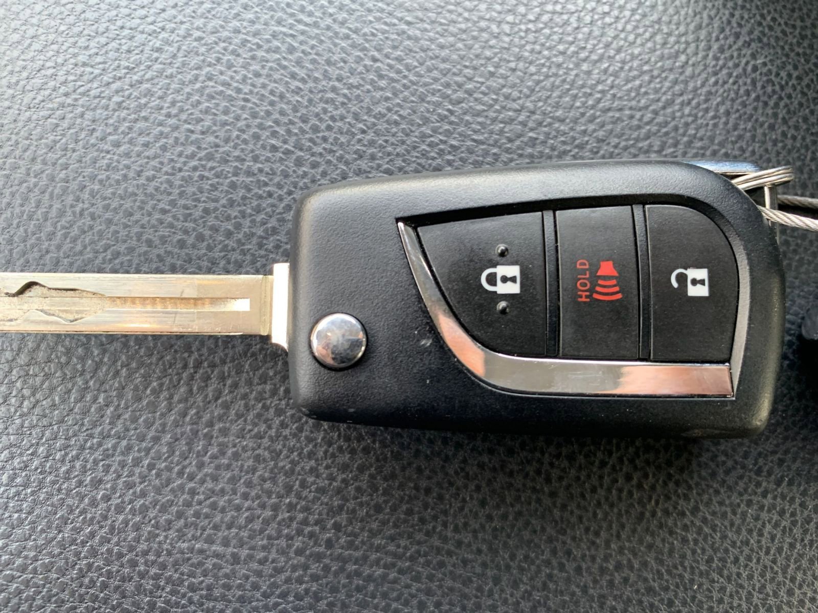 Thumbnail: 2025 Toyota RAV4 - 22