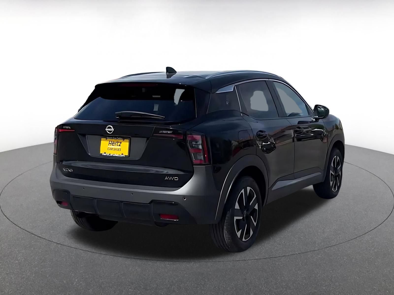 Thumbnail: 2026 Nissan Kicks - 13