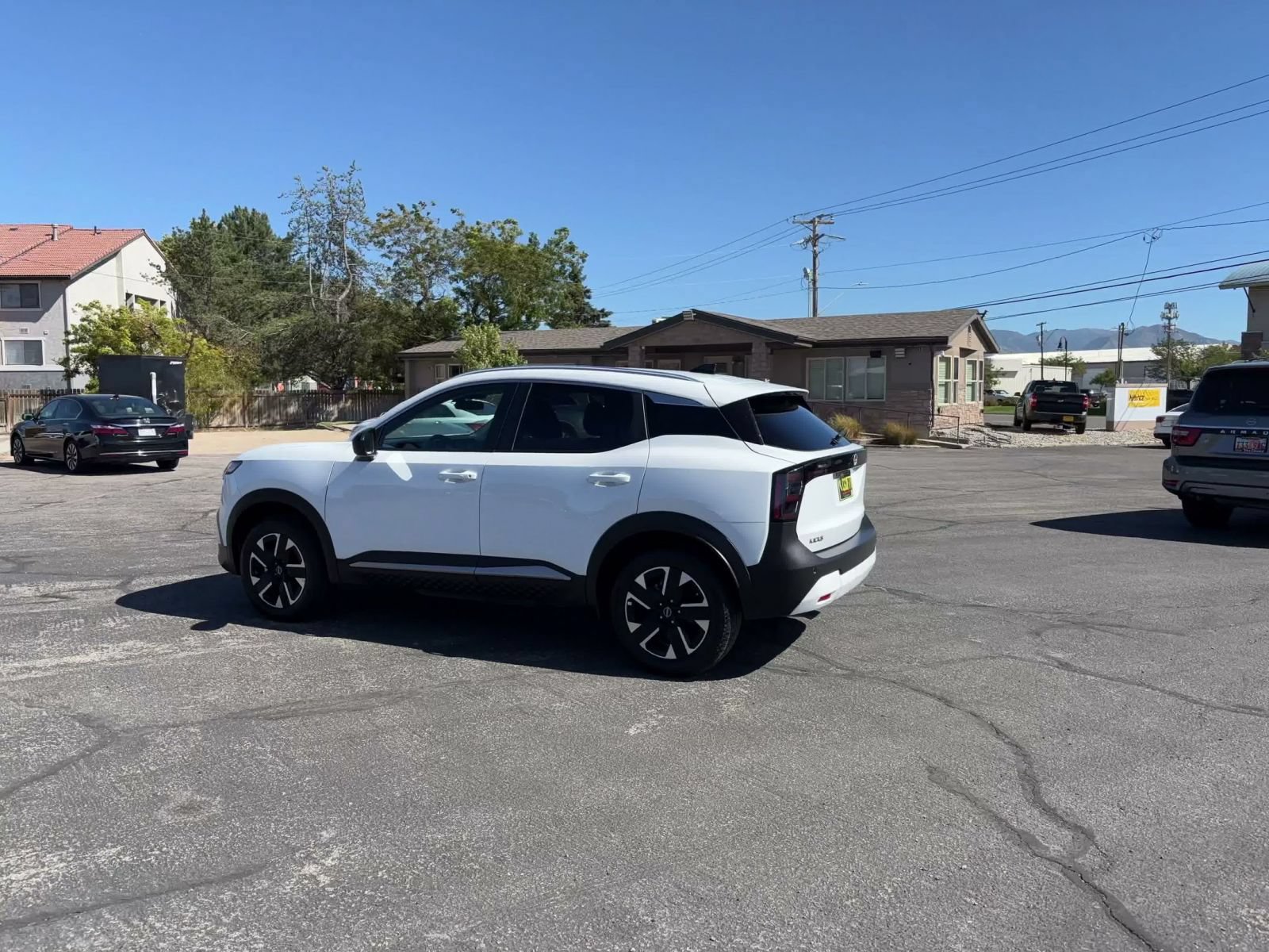 Thumbnail: 2026 Nissan Kicks - 10