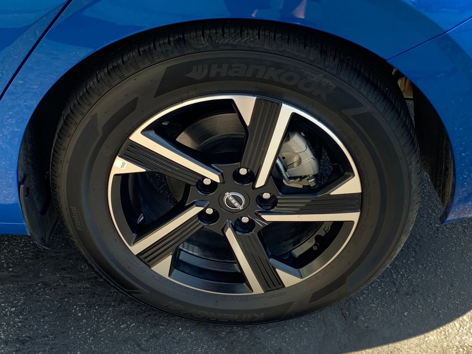 Thumbnail: 2025 Nissan Sentra - 28