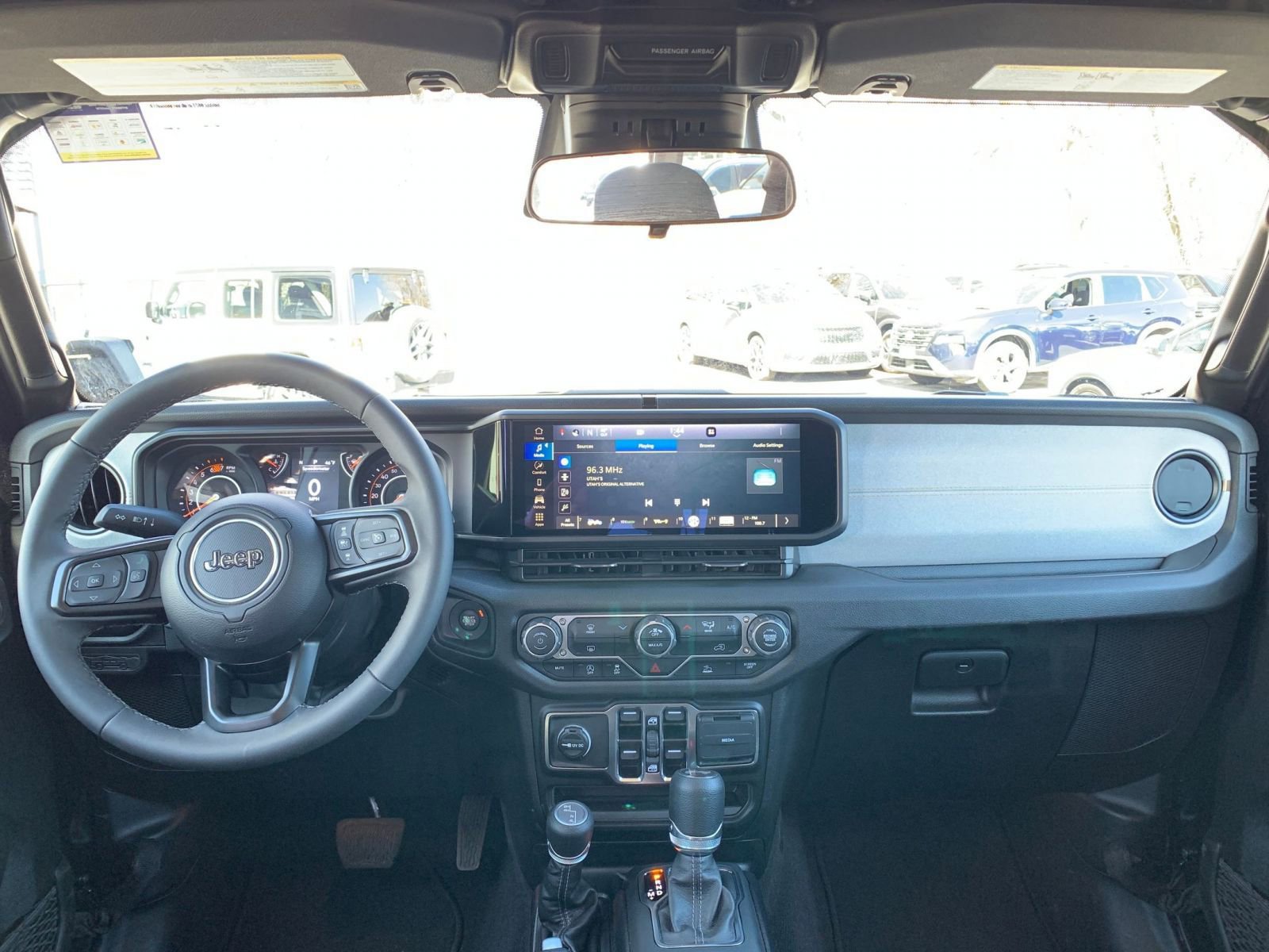 Thumbnail: 2025 Jeep Wrangler - 32