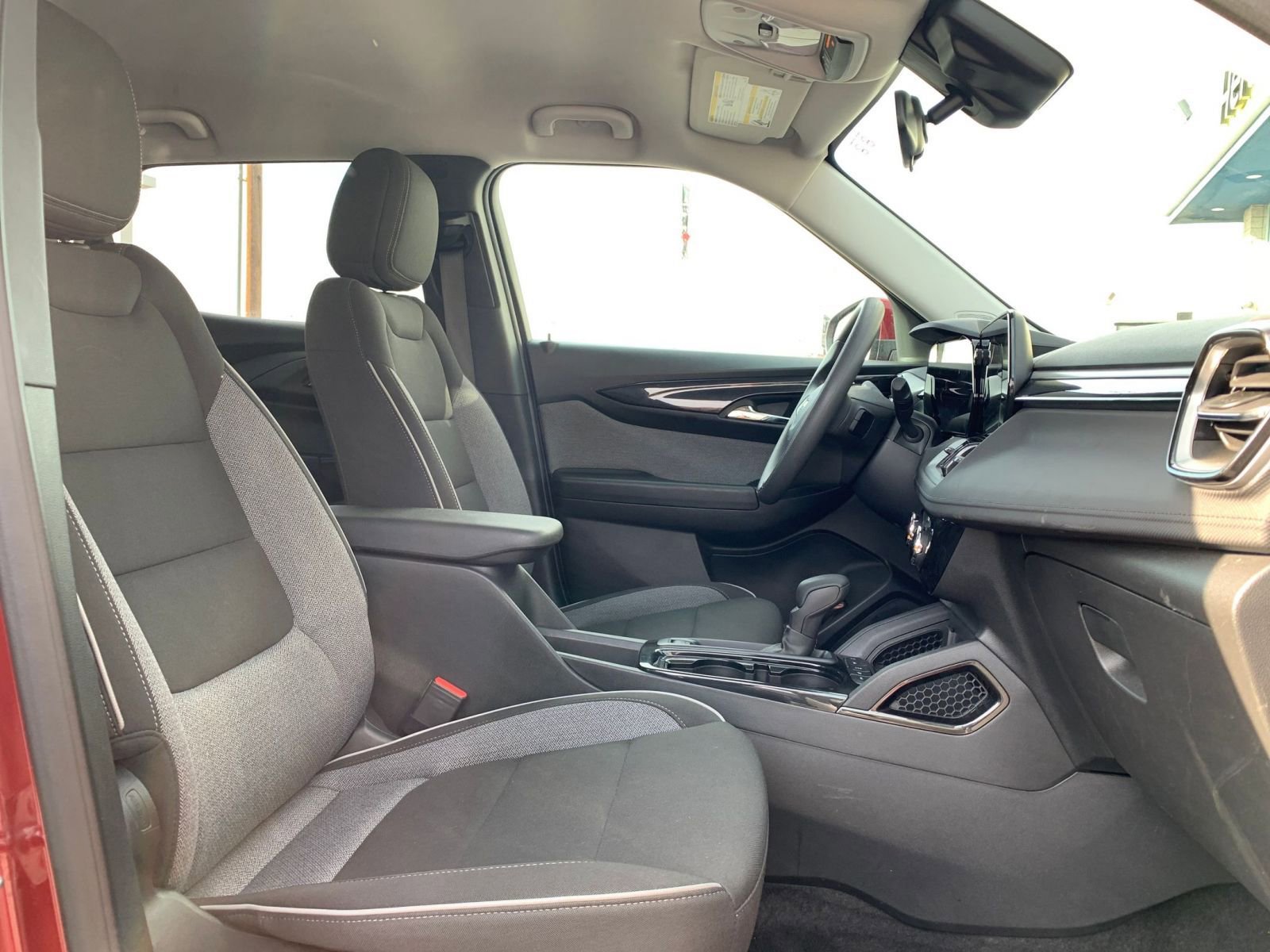 Thumbnail: 2025 Chevrolet TrailBlazer - 34