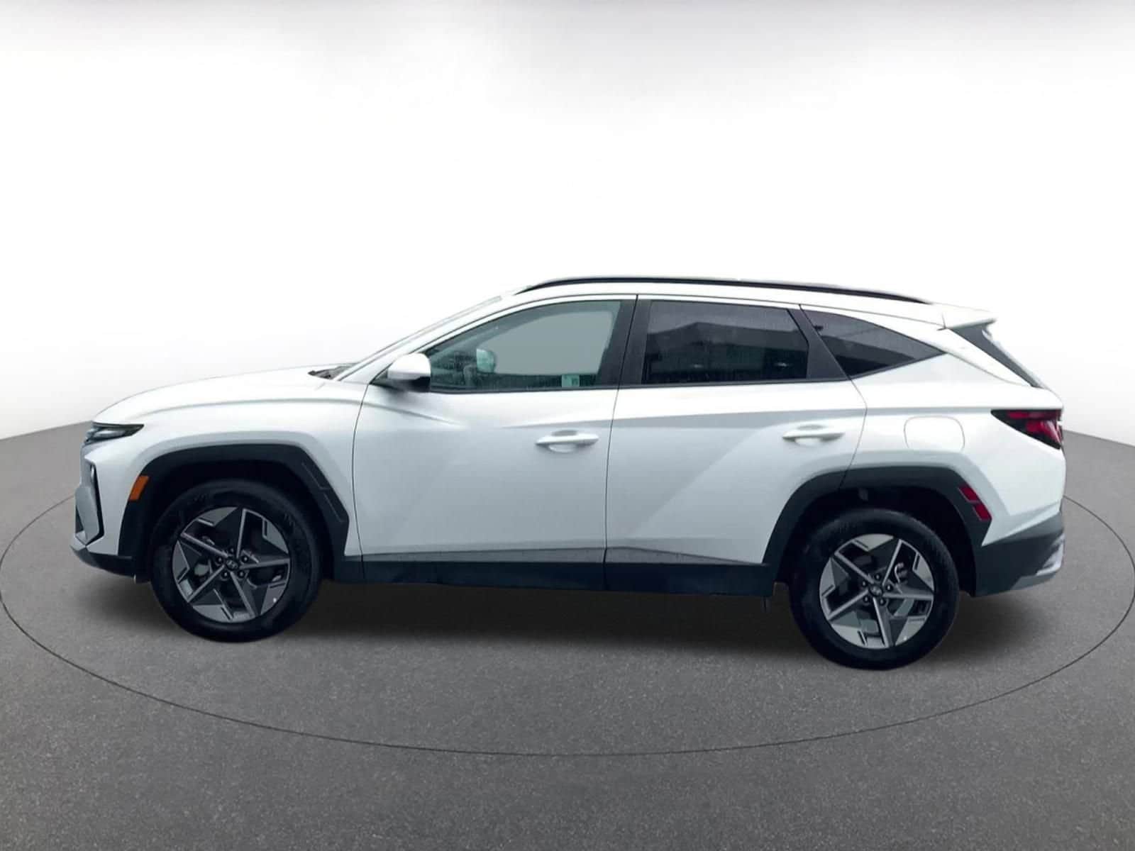 Thumbnail: 2025 Hyundai Tucson - 9