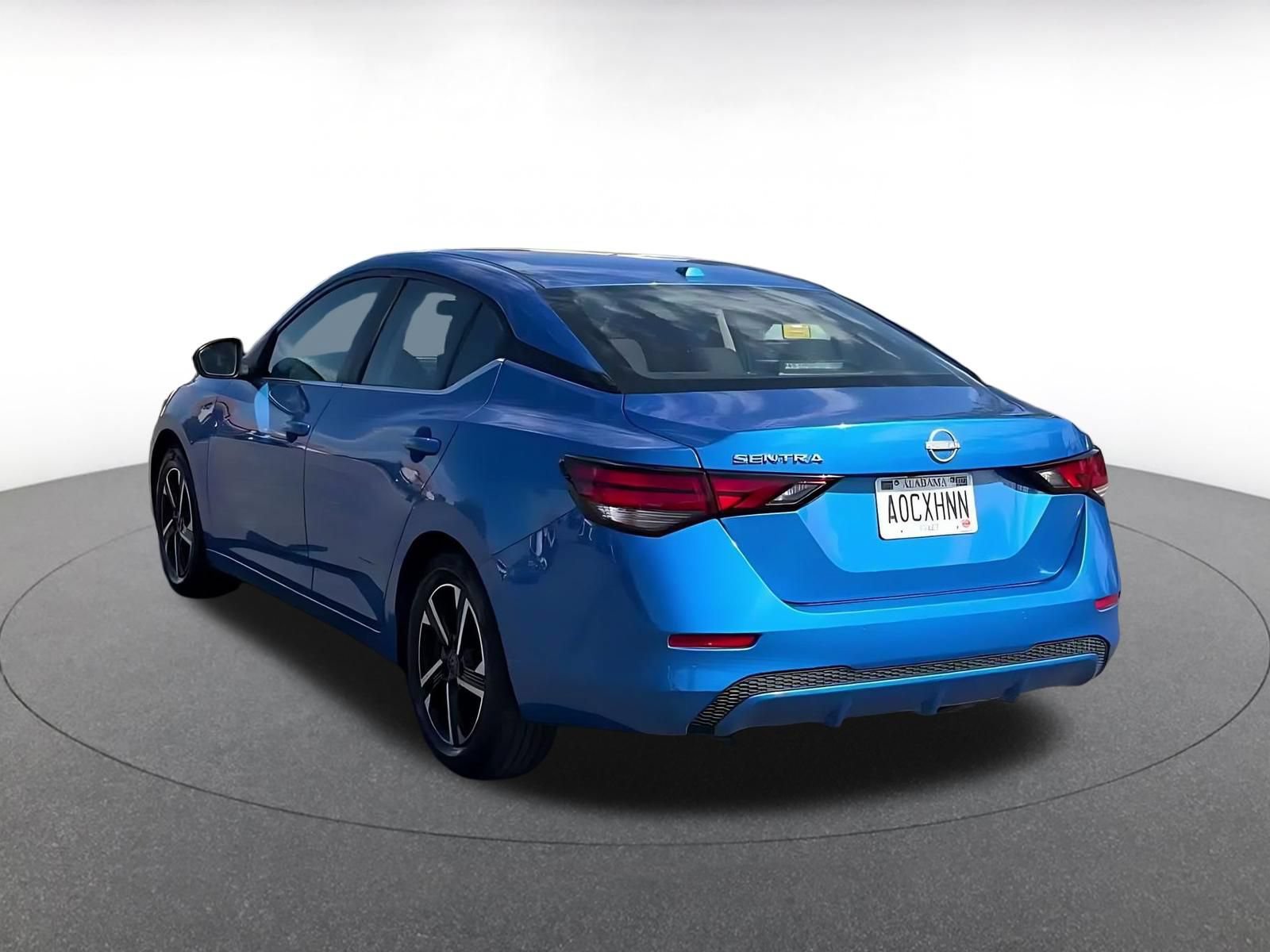 Thumbnail: 2025 Nissan Sentra - 10