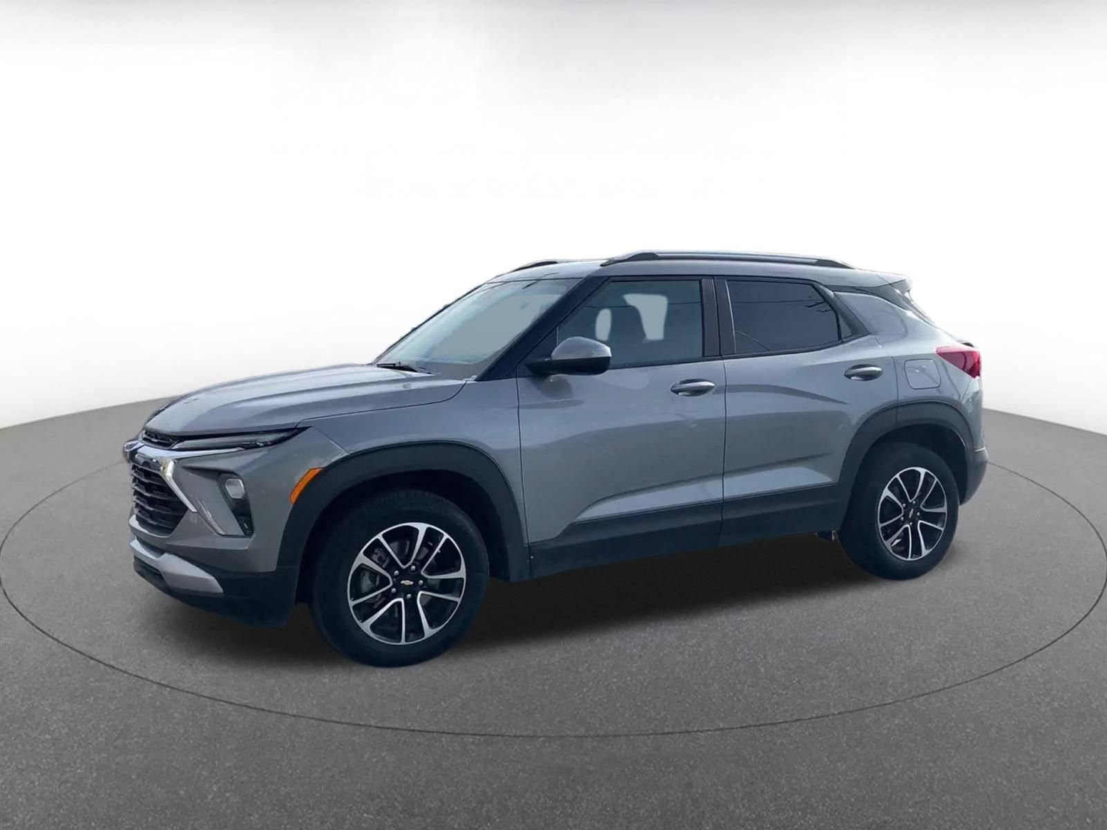 Thumbnail: 2025 Chevrolet TrailBlazer - 8