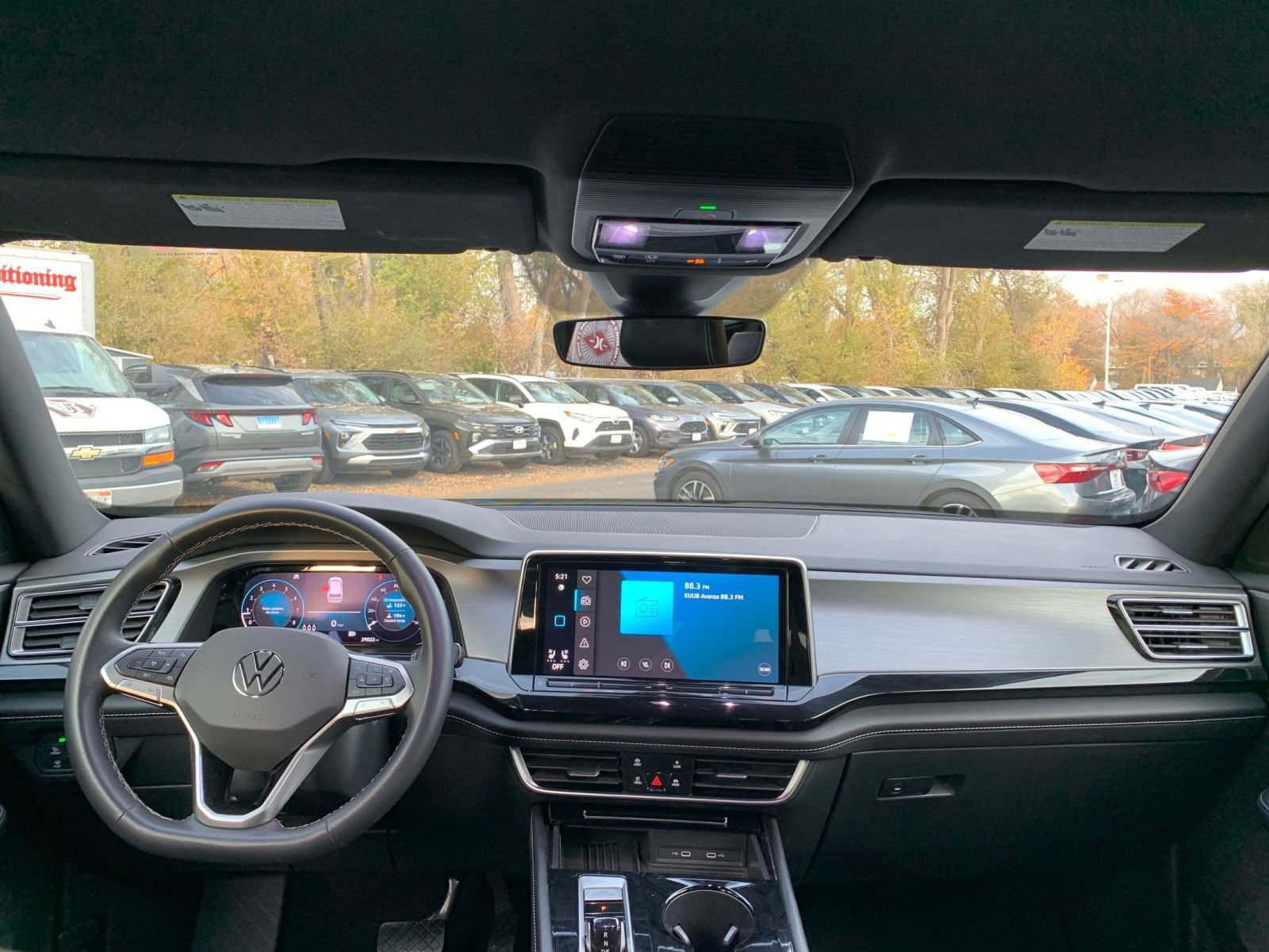 Thumbnail: 2025 Volkswagen Atlas - 33