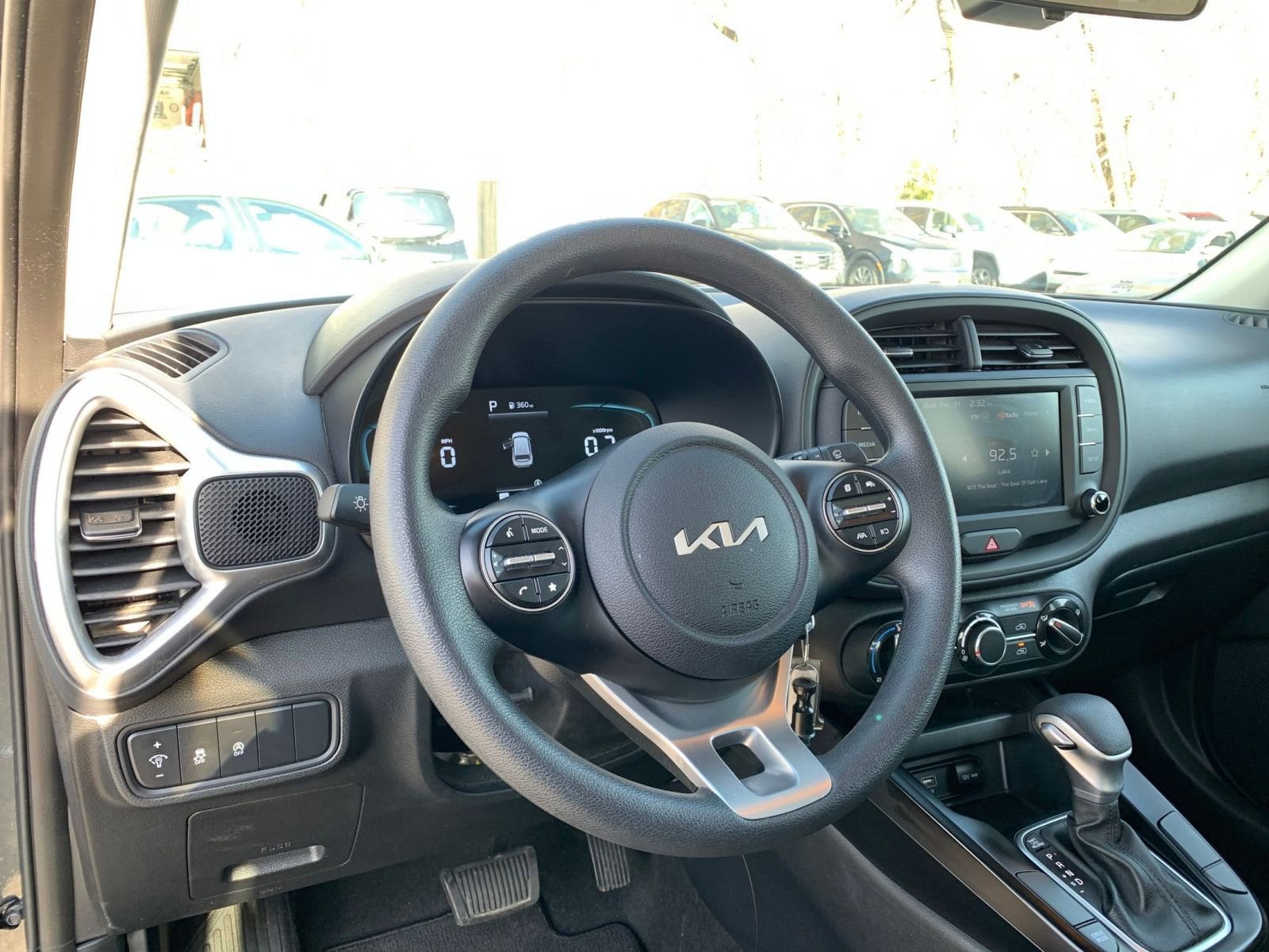 Thumbnail: 2025 Kia Soul - 32