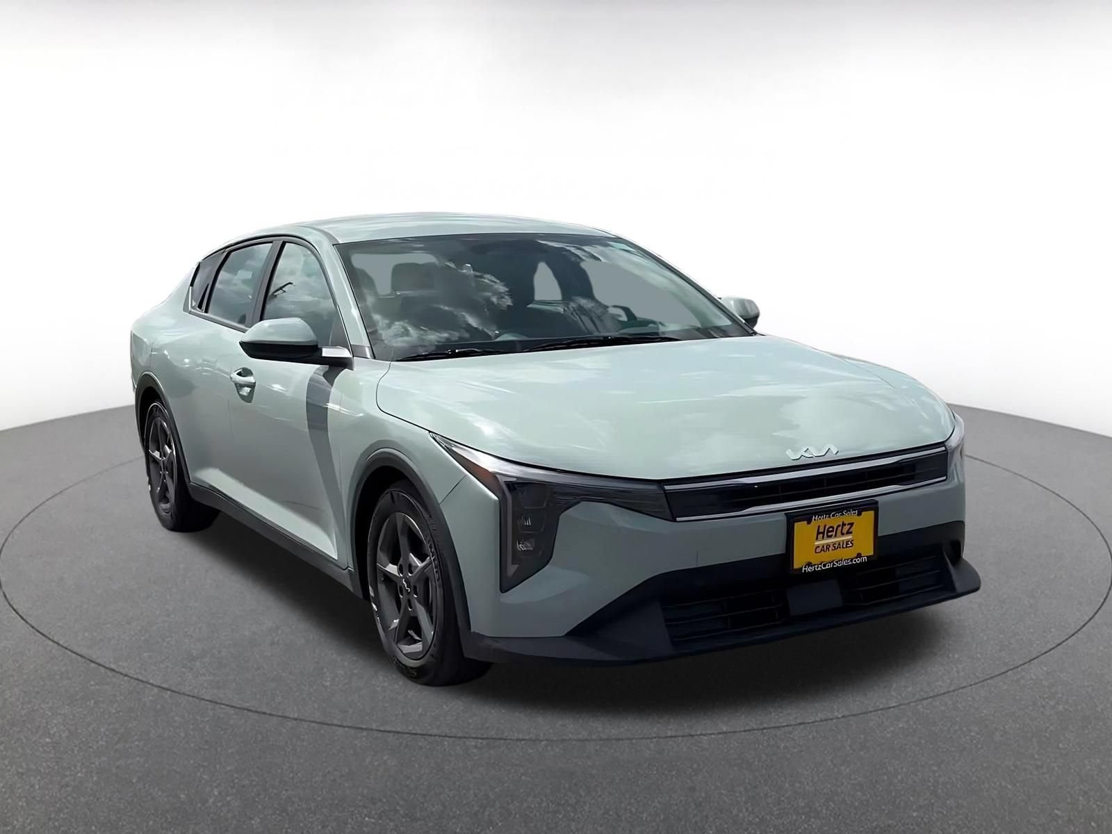 Thumbnail: 2026 Kia K4 - 3
