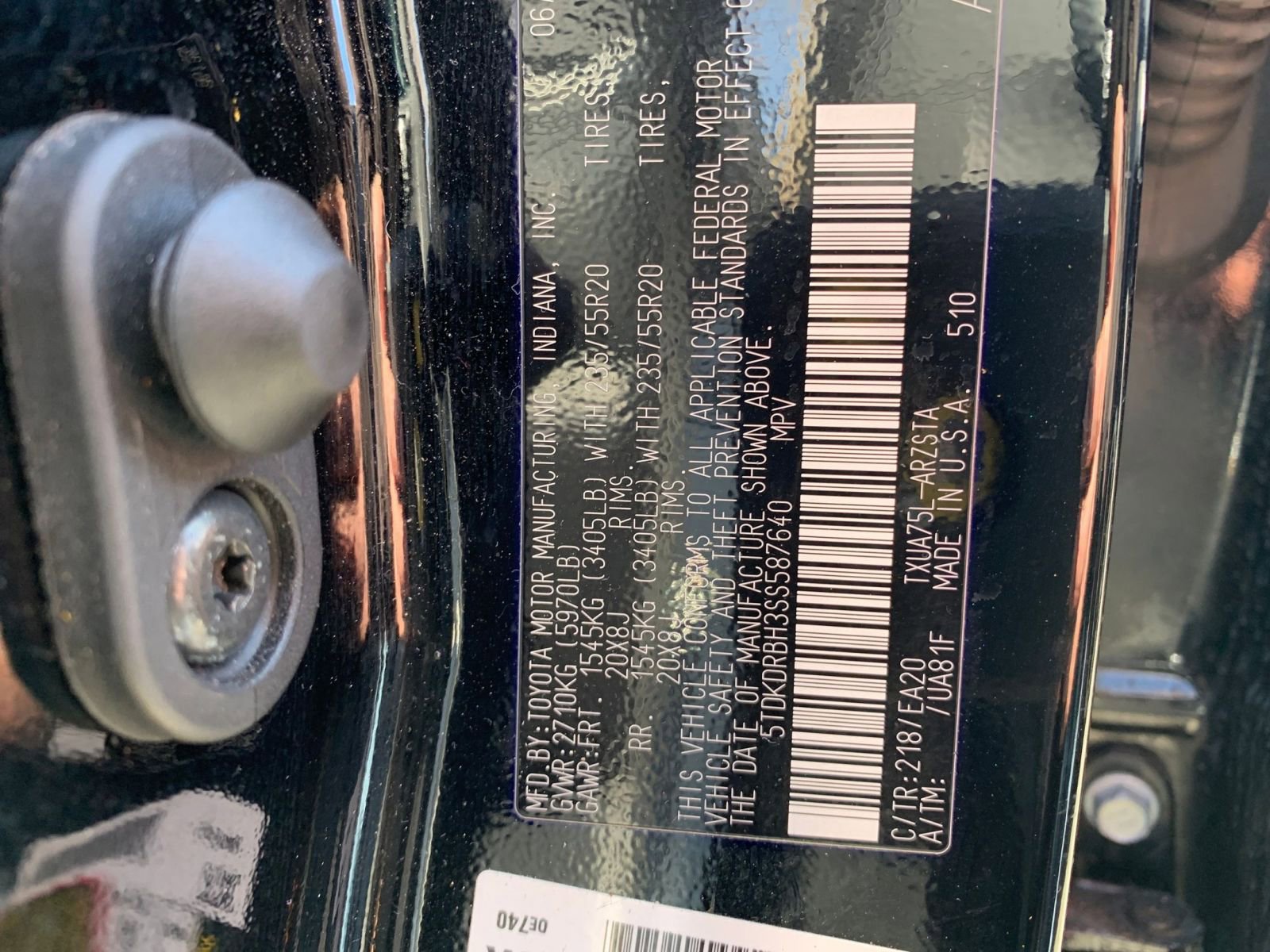 Thumbnail: 2025 Toyota Highlander - 32