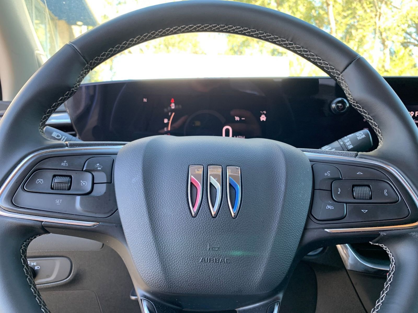 Thumbnail: 2025 Buick Encore GX - 25