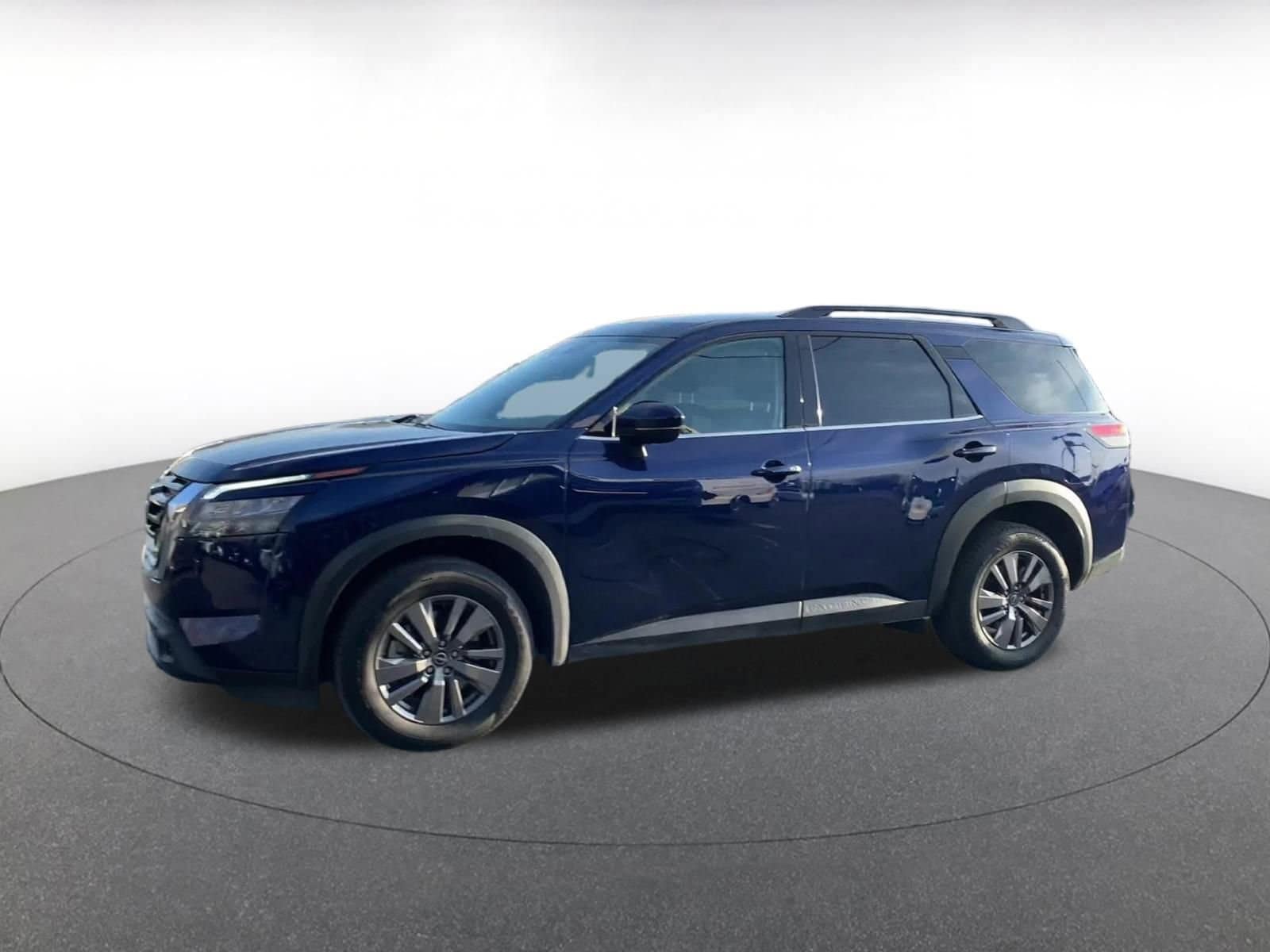 Thumbnail: 2025 Nissan Pathfinder - 8