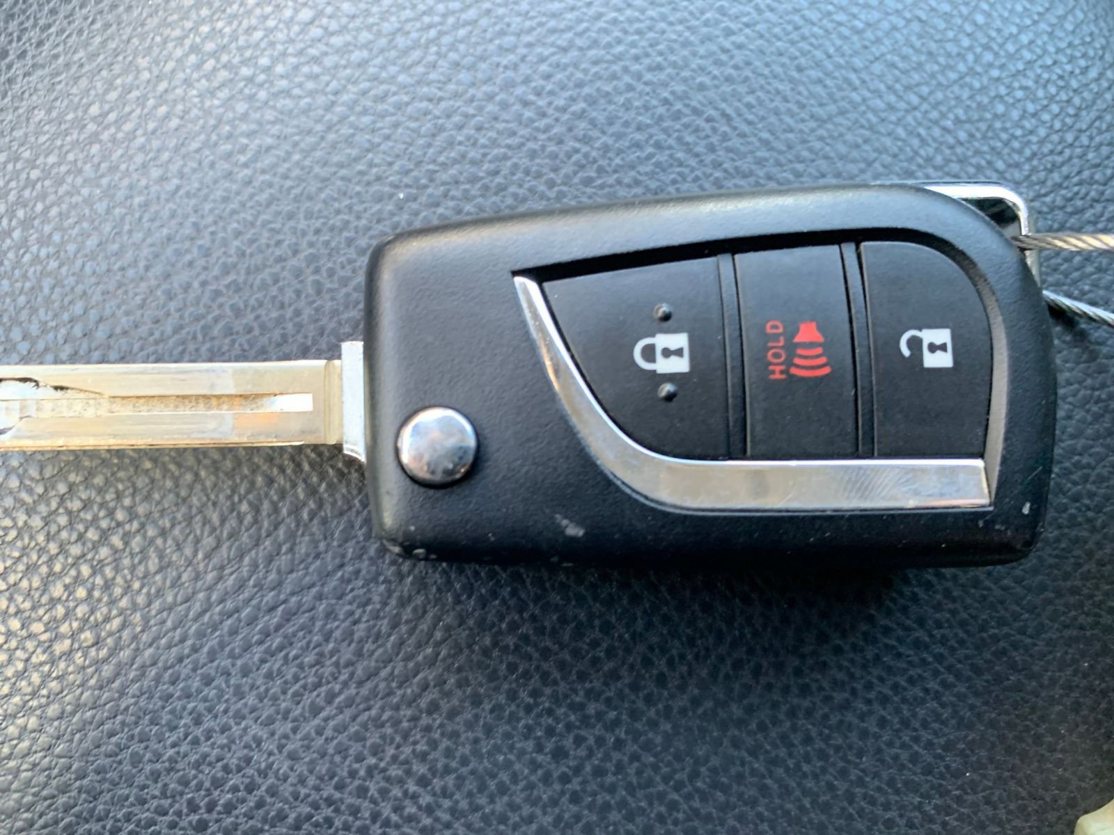 Thumbnail: 2025 Toyota RAV4 - 22