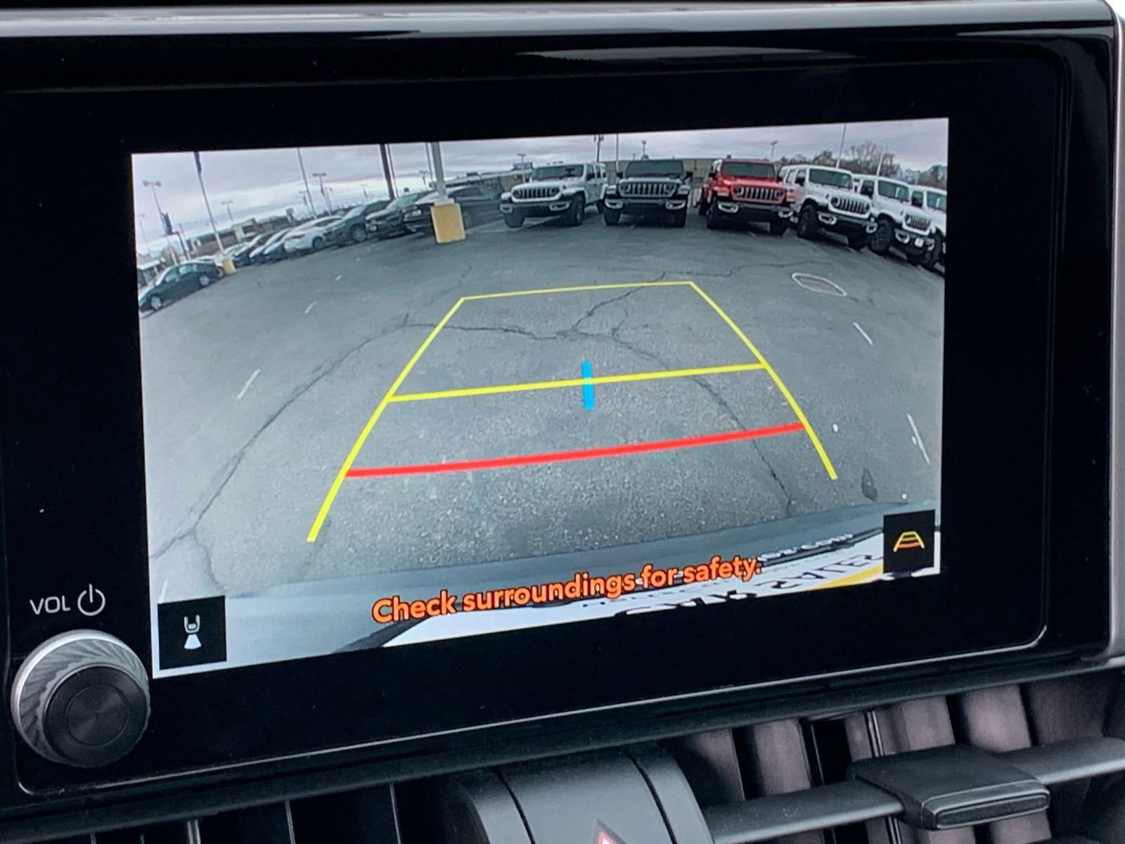 Thumbnail: 2025 Toyota RAV4 - 17