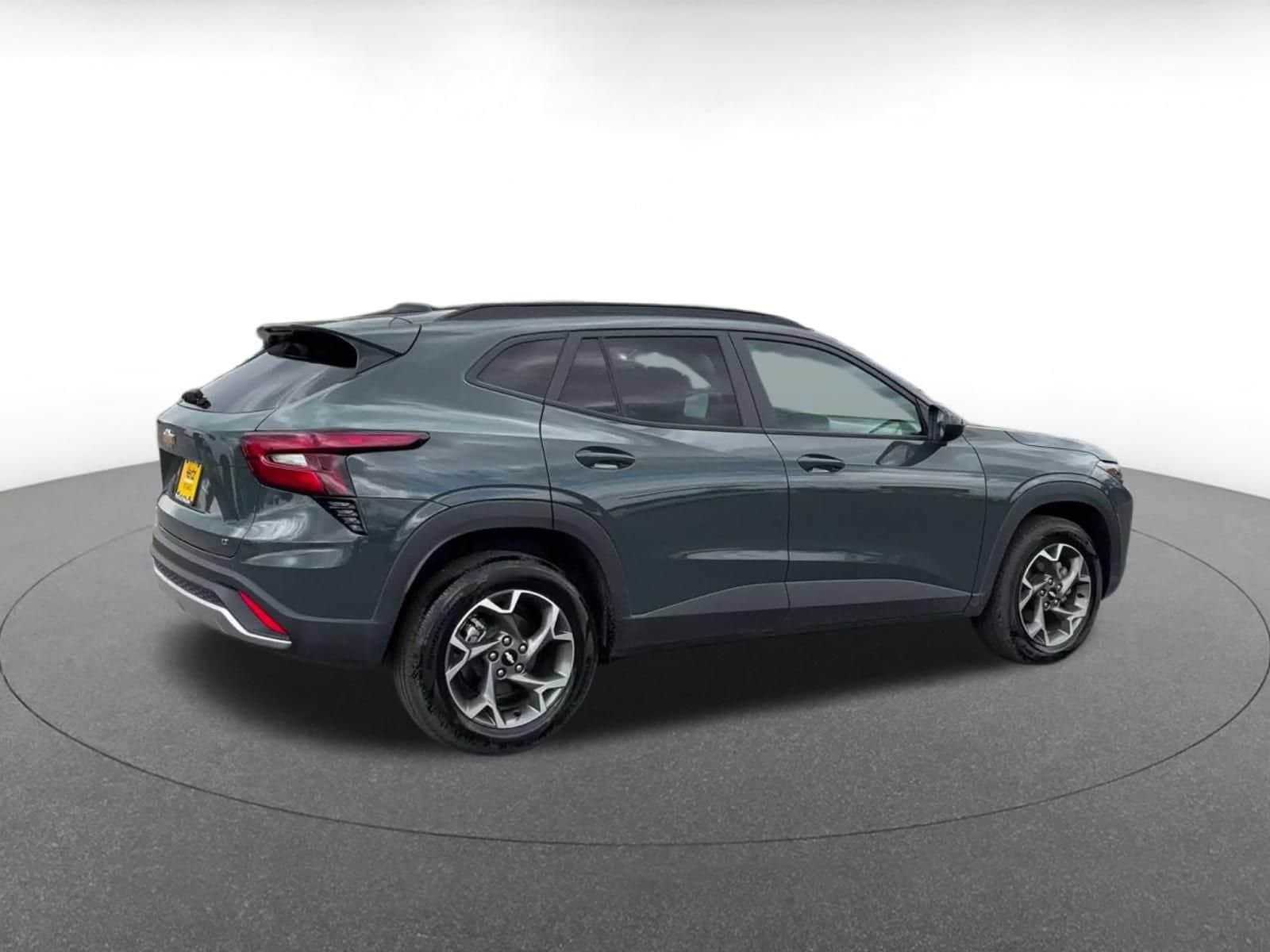 Thumbnail: 2025 Chevrolet Trax - 11