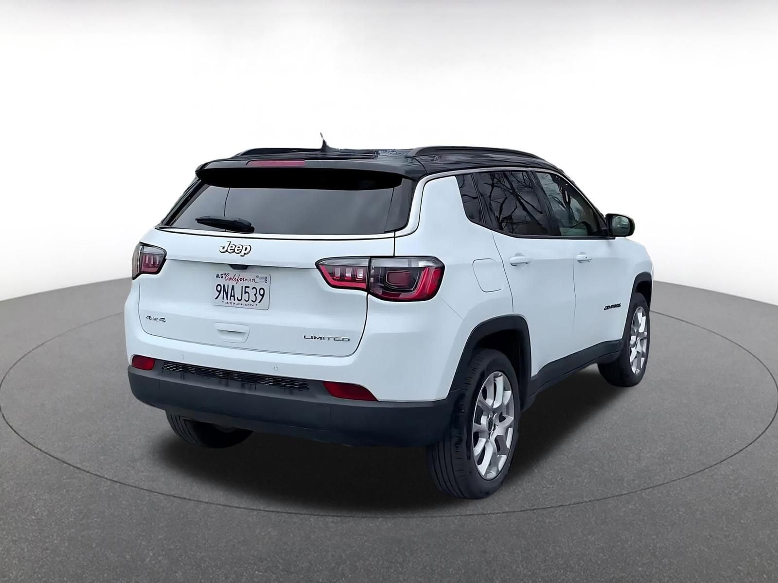 Thumbnail: 2025 Jeep Compass - 14