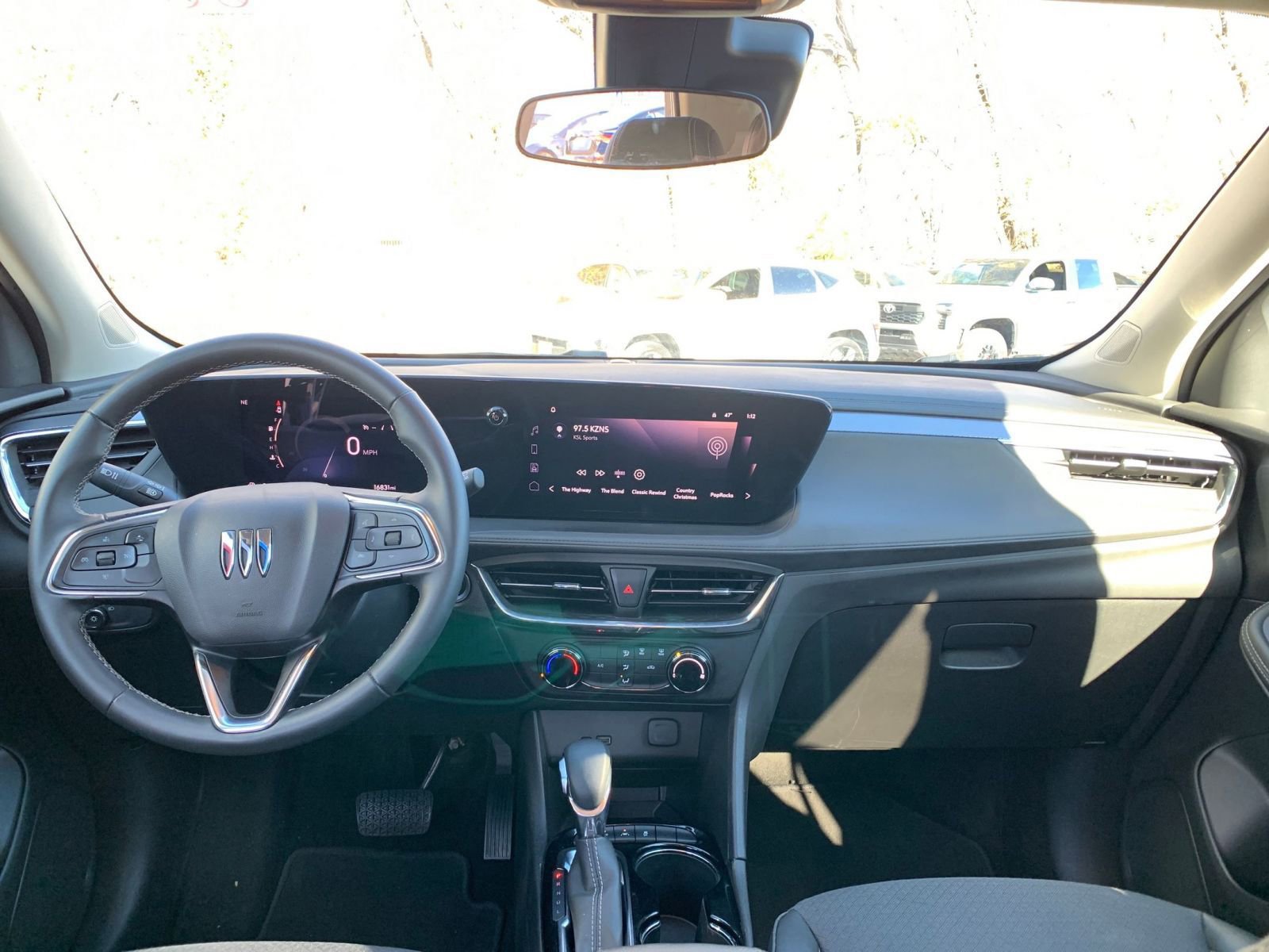 Thumbnail: 2025 Buick Encore GX - 31