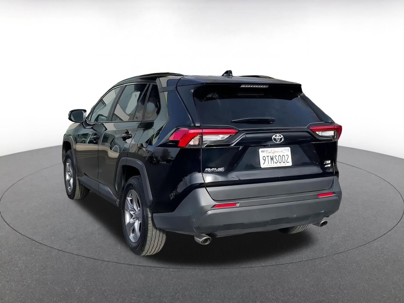 Thumbnail: 2025 Toyota RAV4 - 11