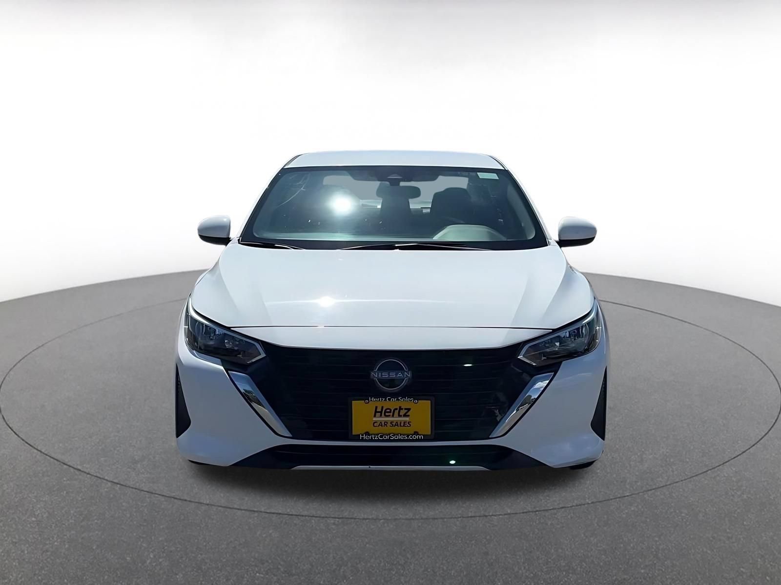 Thumbnail: 2025 Nissan Sentra - 4