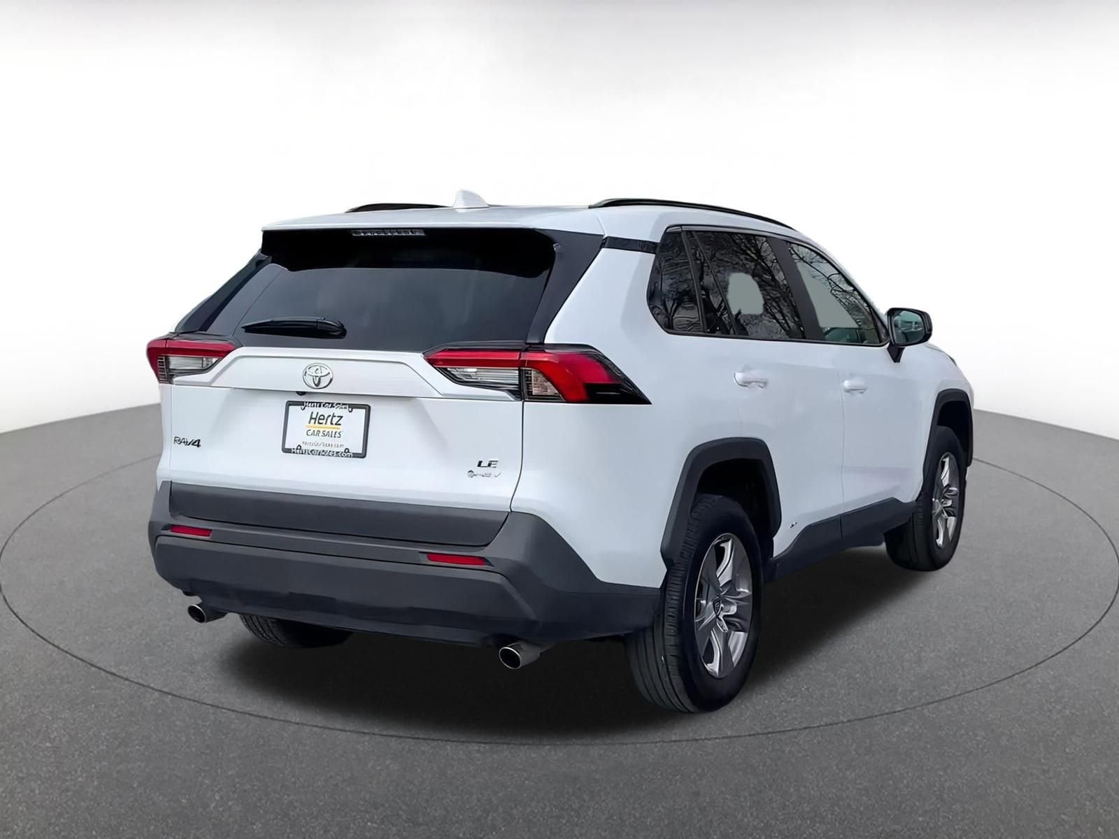 Thumbnail: 2025 Toyota RAV4 - 14