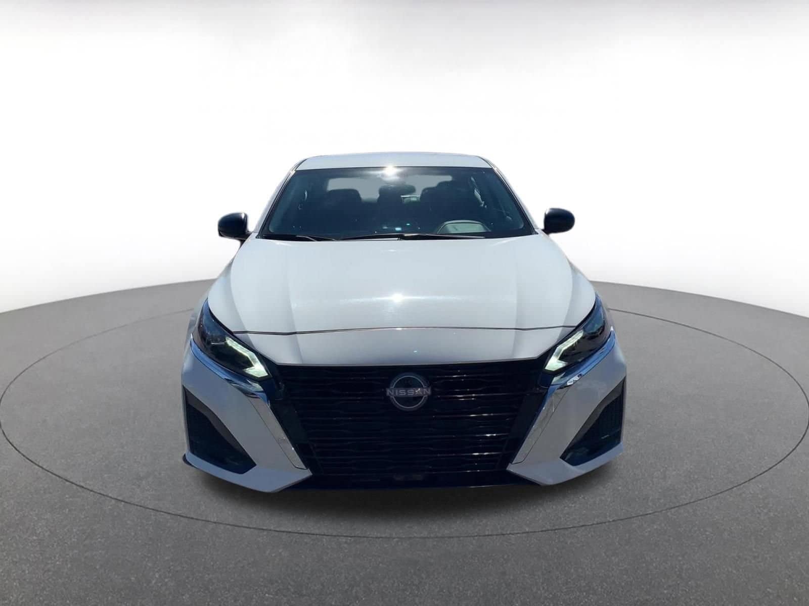 Thumbnail: 2025 Nissan Altima - 4