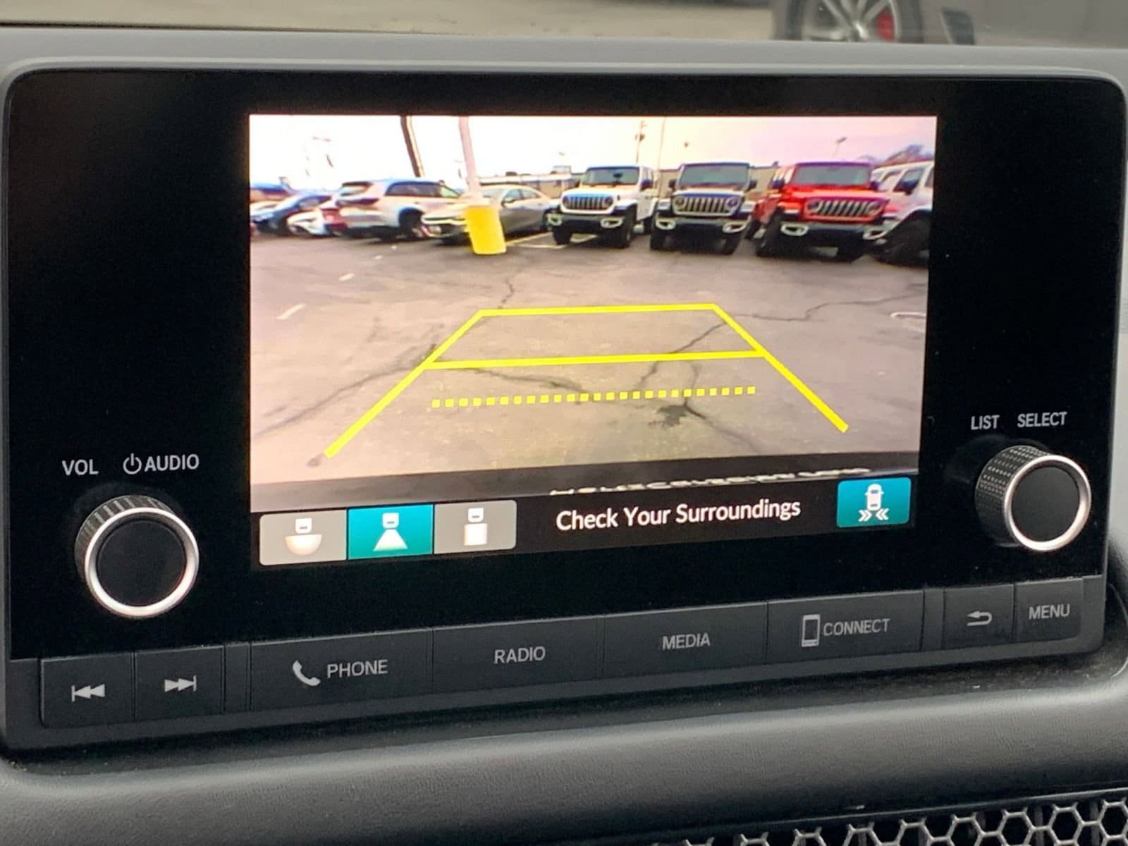 Thumbnail: 2025 Honda HR-V - 17