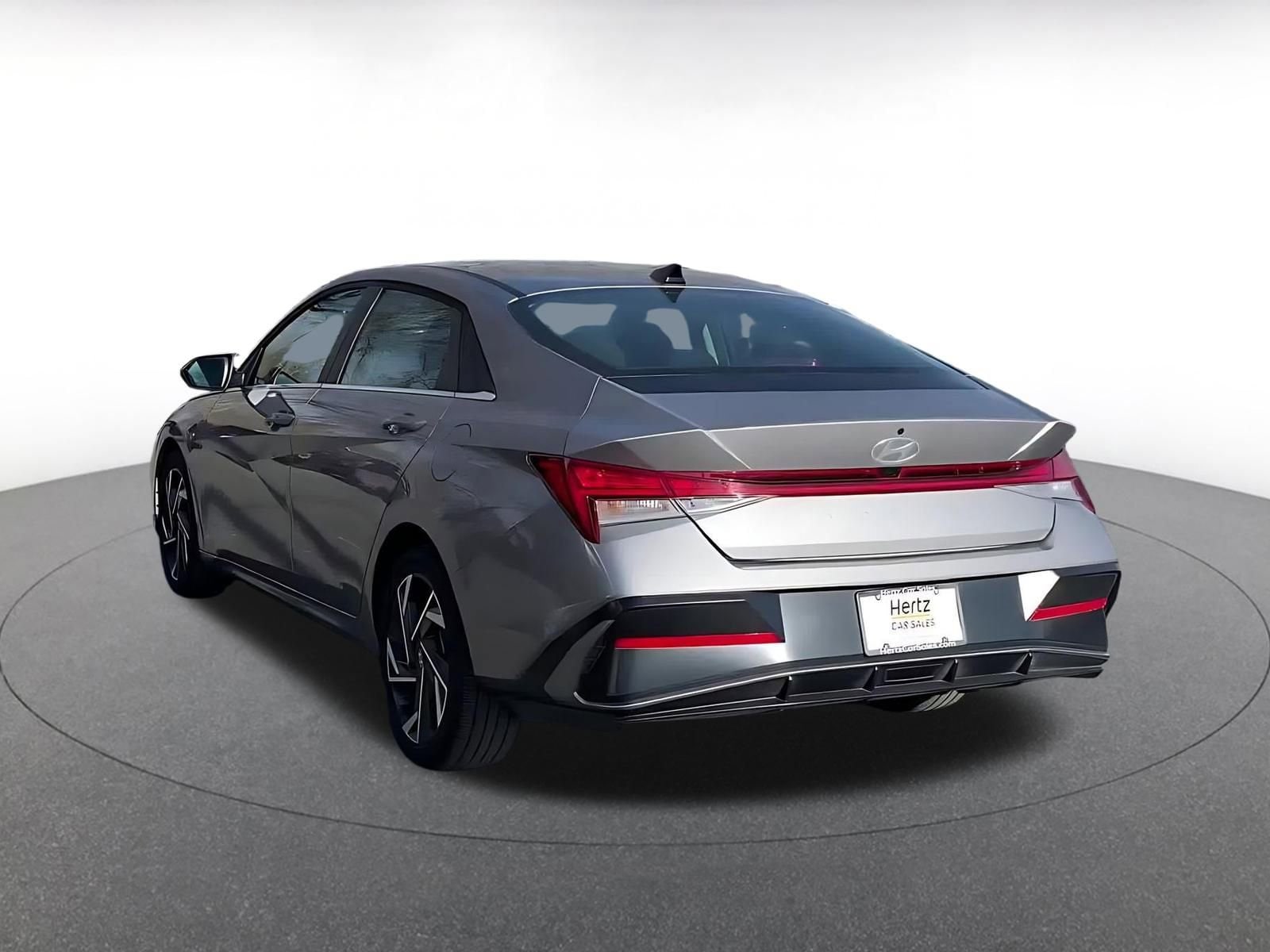 Thumbnail: 2025 Hyundai Elantra - 11