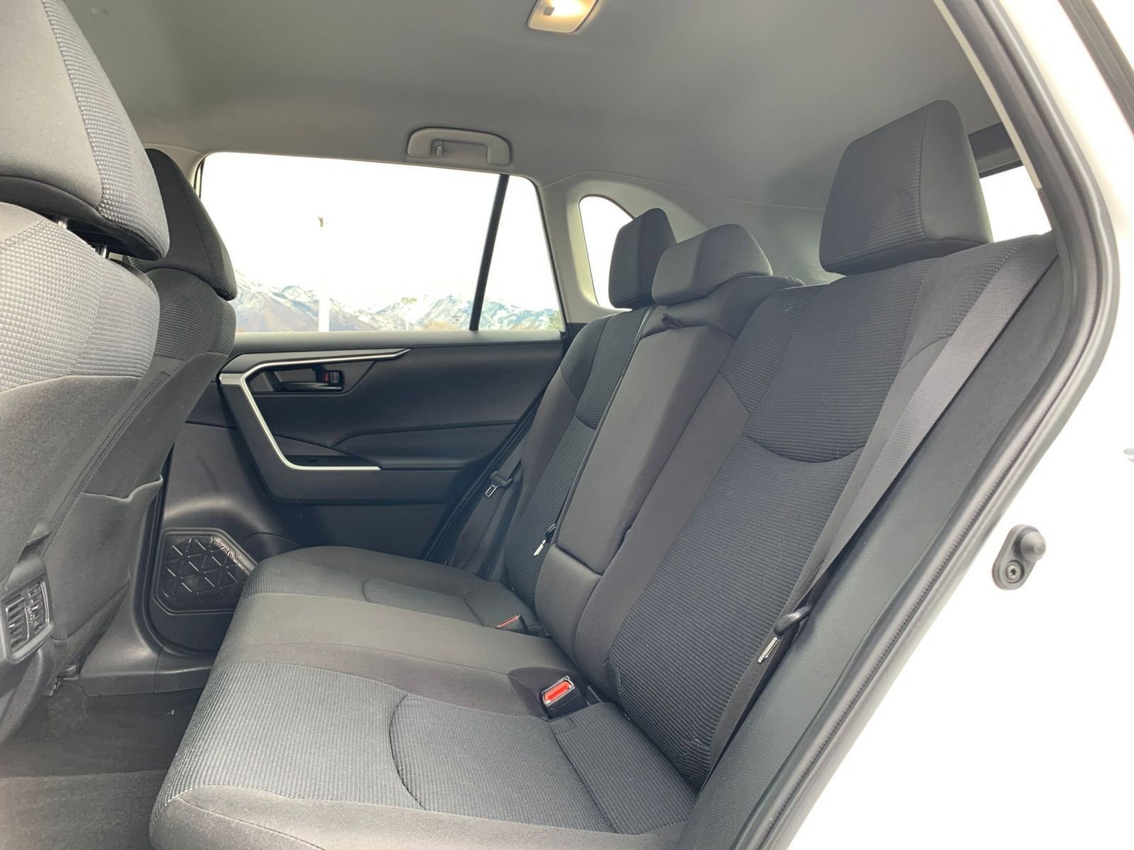 Thumbnail: 2025 Toyota RAV4 - 24