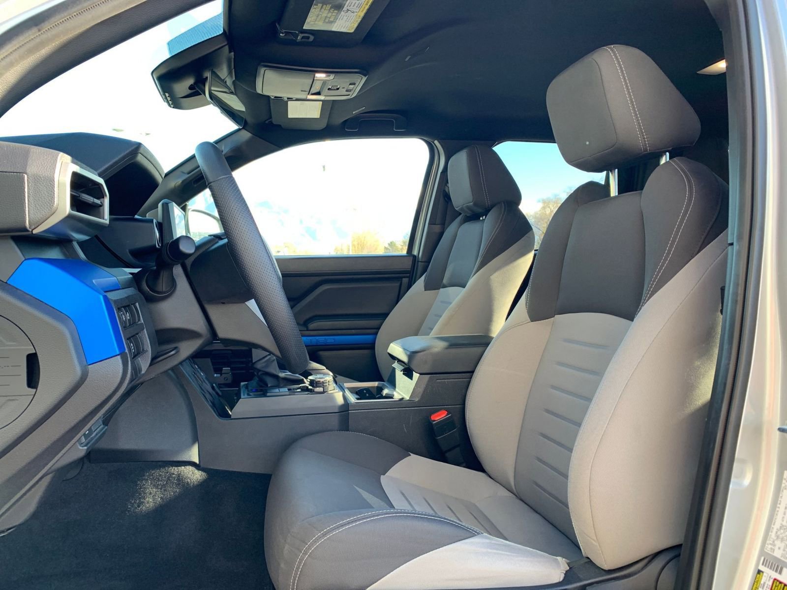 Thumbnail: 2025 Toyota Tacoma - 25