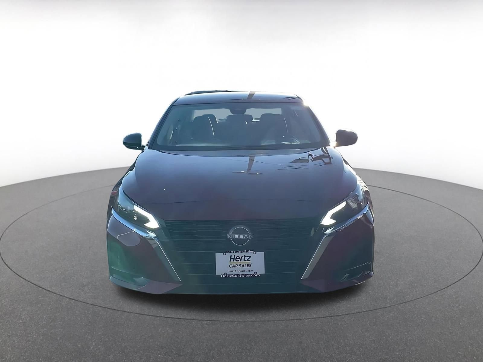 Thumbnail: 2025 Nissan Altima - 4