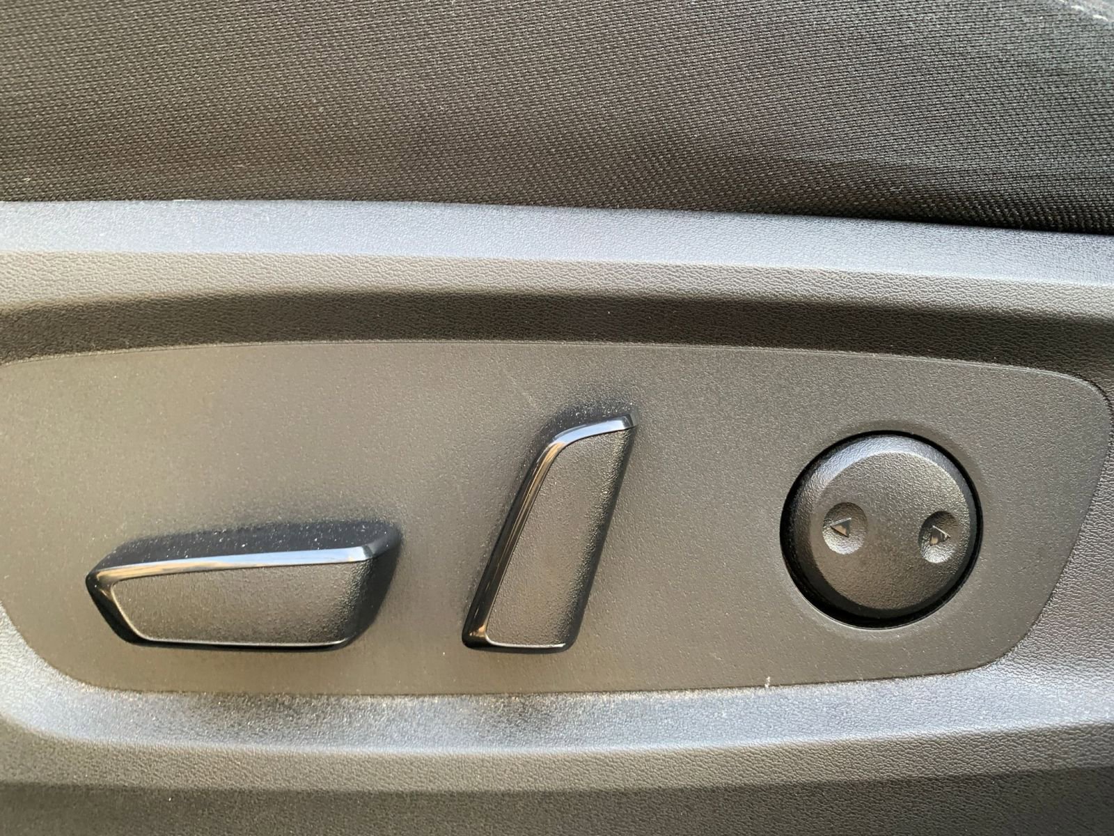 Thumbnail: 2025 Nissan Pathfinder - 25