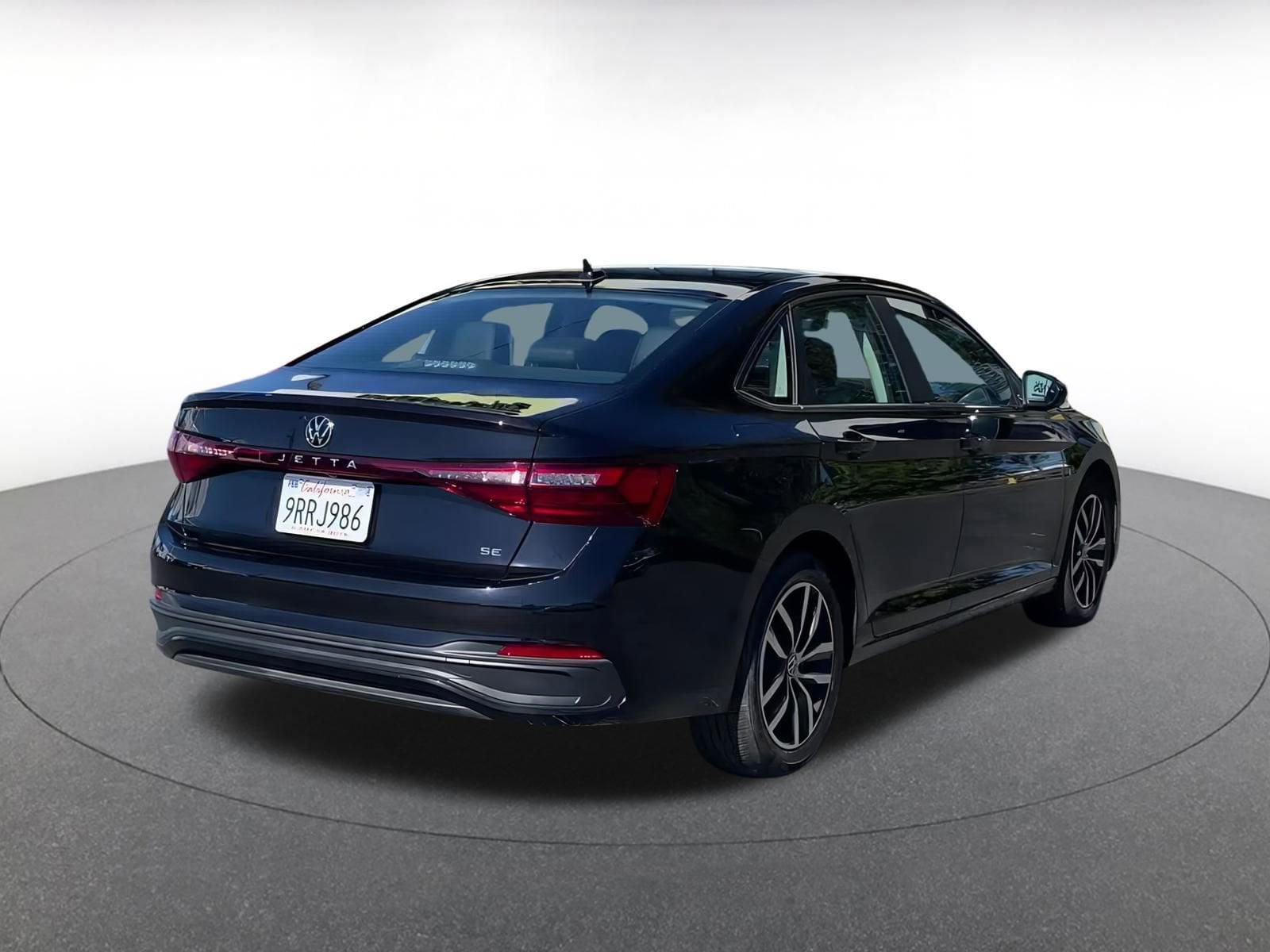 Thumbnail: 2025 Volkswagen Jetta - 14