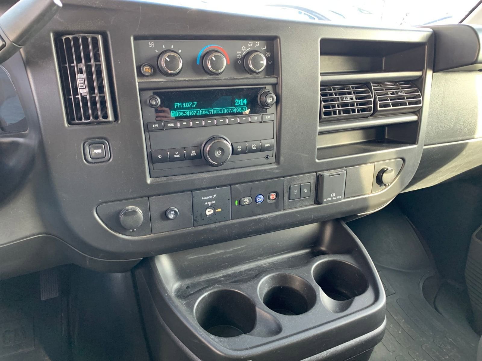 Thumbnail: 2024 Chevrolet Express - 18