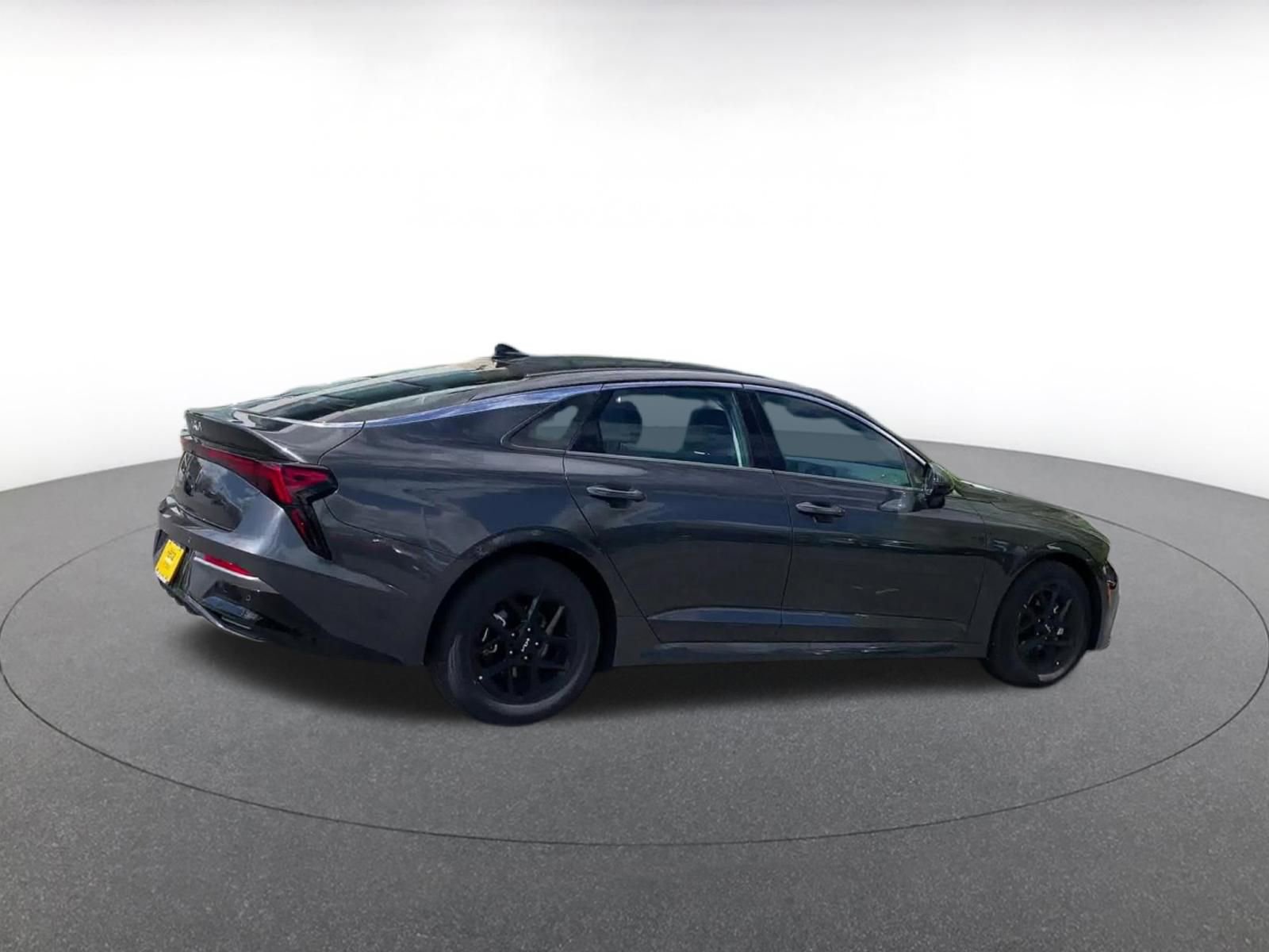 Thumbnail: 2025 Kia K5 - 15