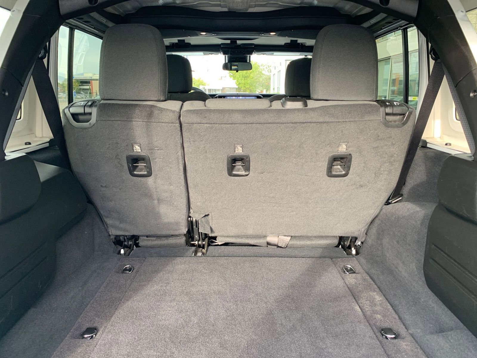 Thumbnail: 2025 Jeep Wrangler - 30