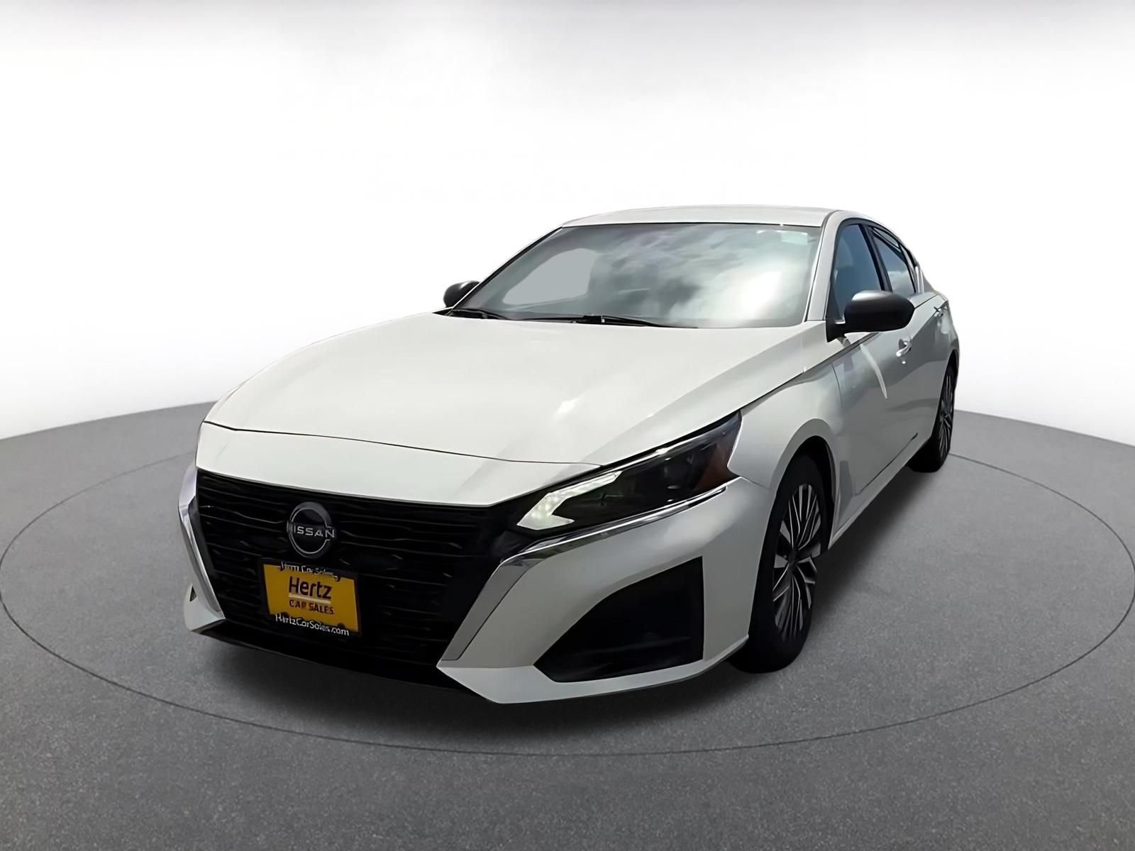 Thumbnail: 2025 Nissan Altima - 5
