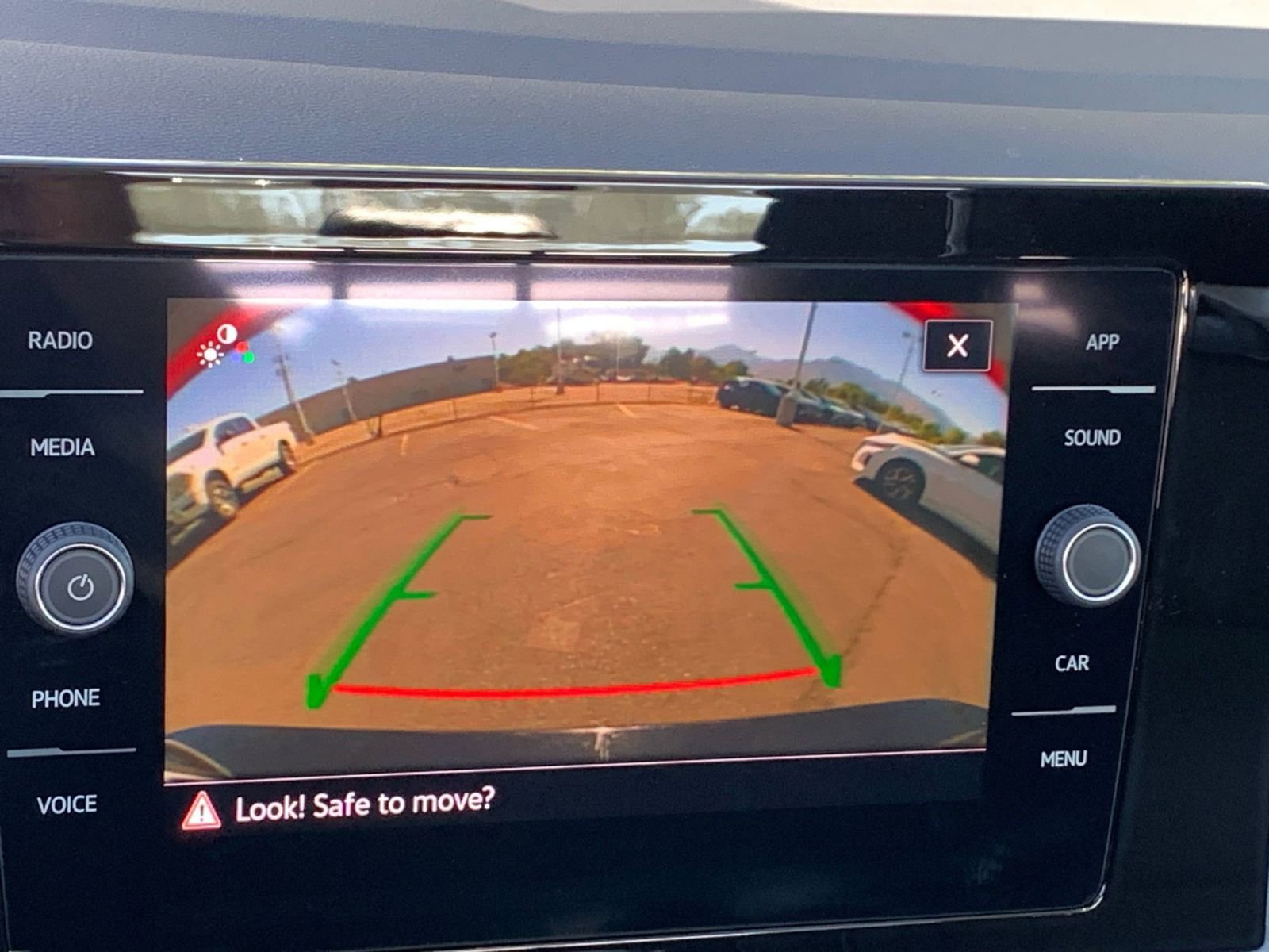 Thumbnail: 2025 Volkswagen Jetta - 17