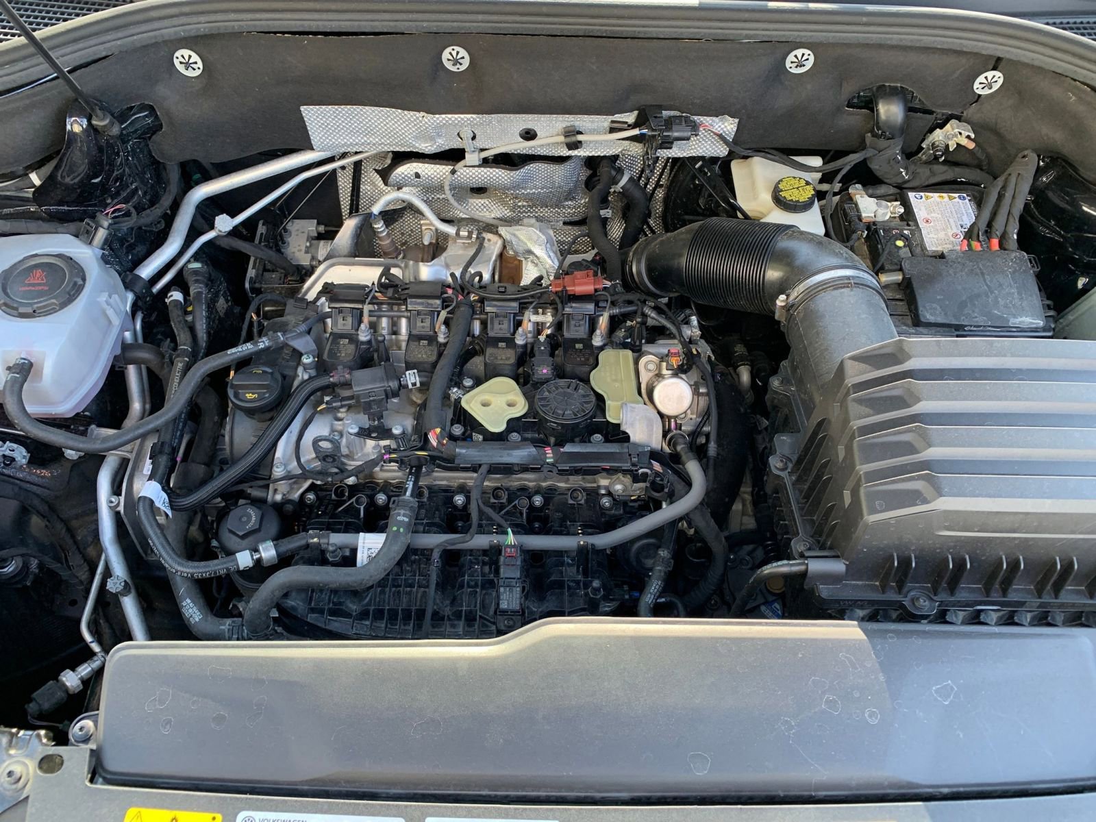 Thumbnail: 2024 Volkswagen Atlas - 32