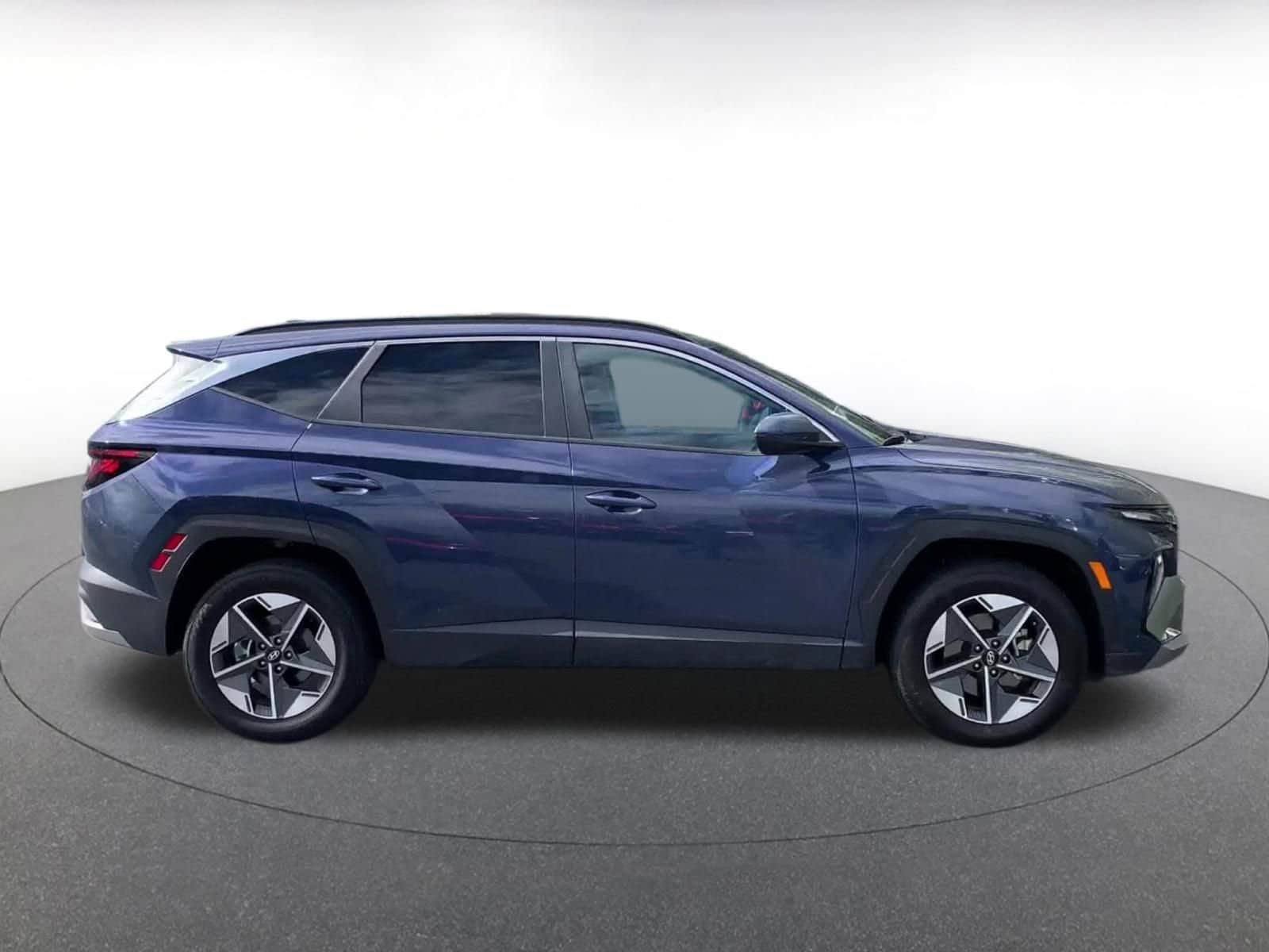 Thumbnail: 2025 Hyundai Tucson - 16