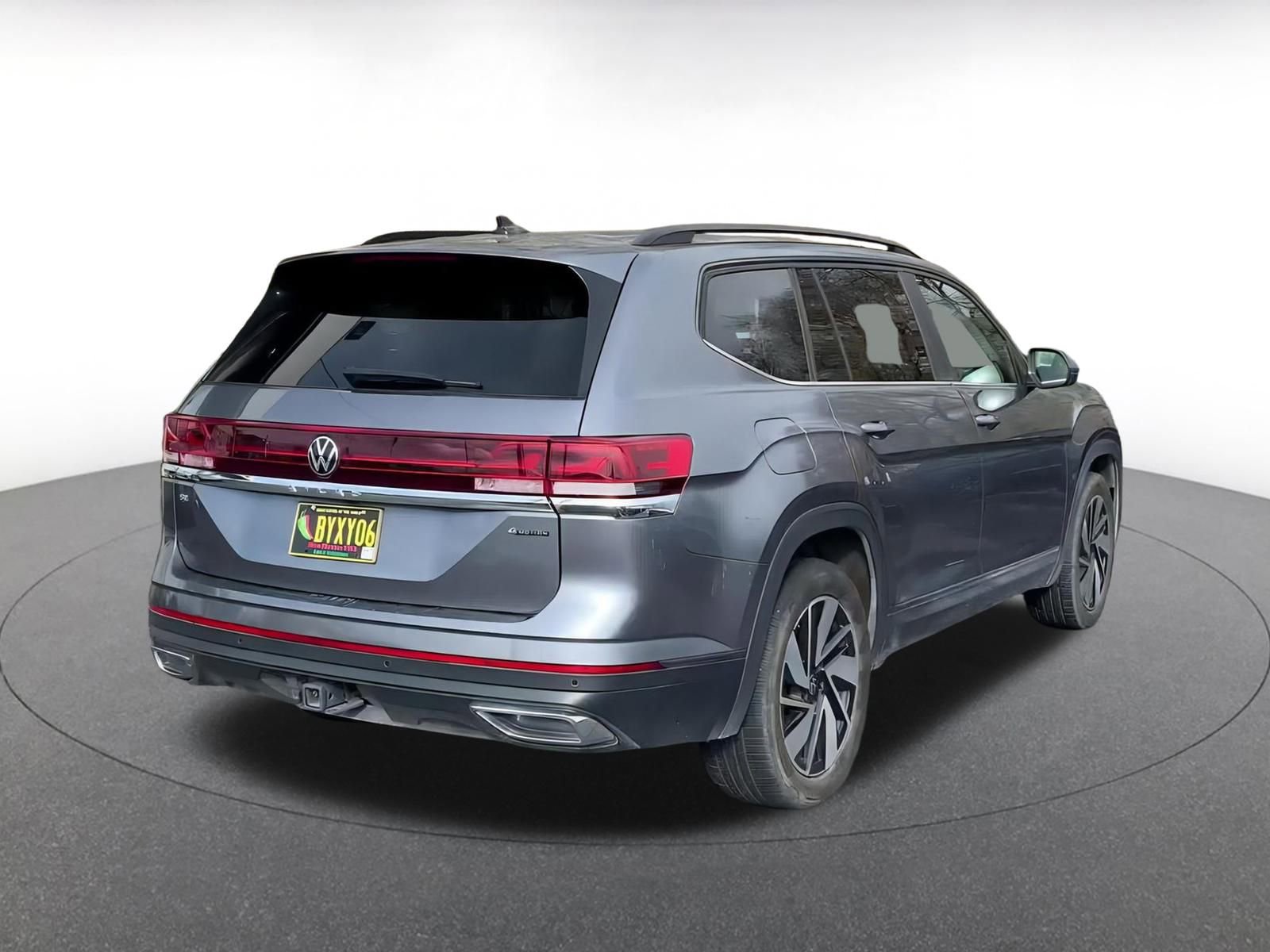 Thumbnail: 2025 Volkswagen Atlas - 14