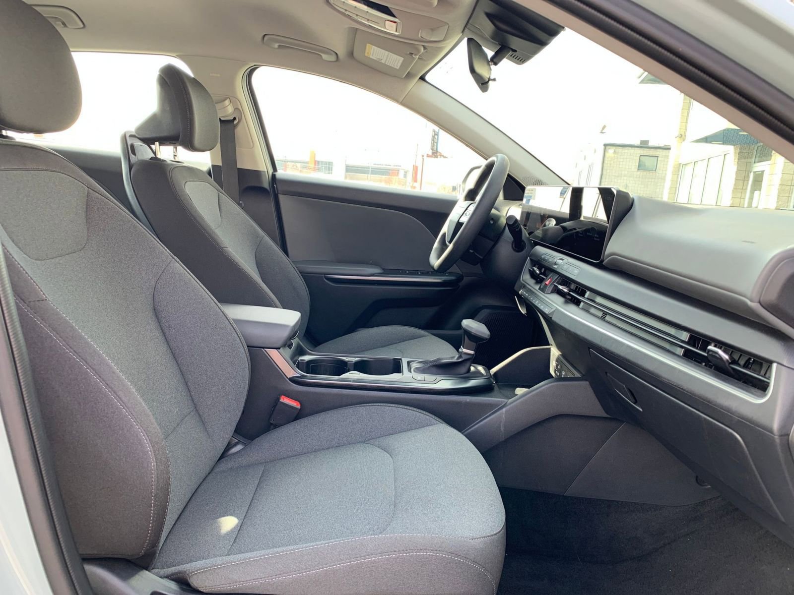 Thumbnail: 2025 Kia K4 - 34