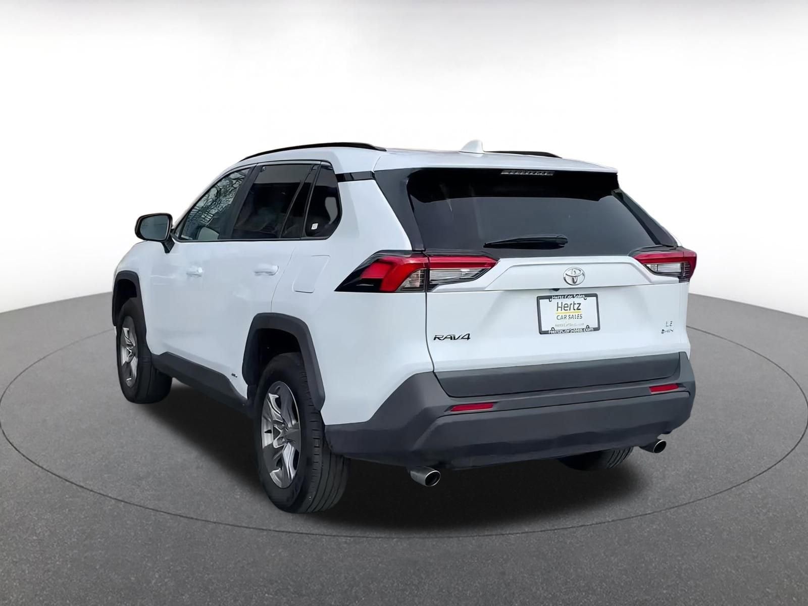 Thumbnail: 2025 Toyota RAV4 - 11