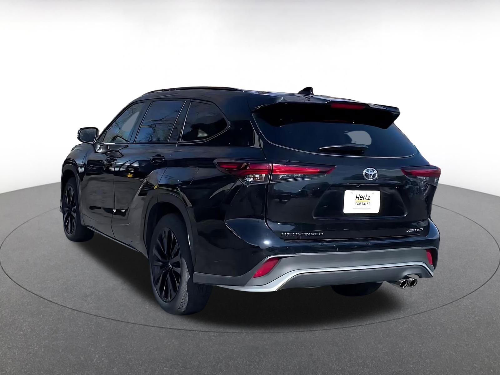 Thumbnail: 2025 Toyota Highlander - 11