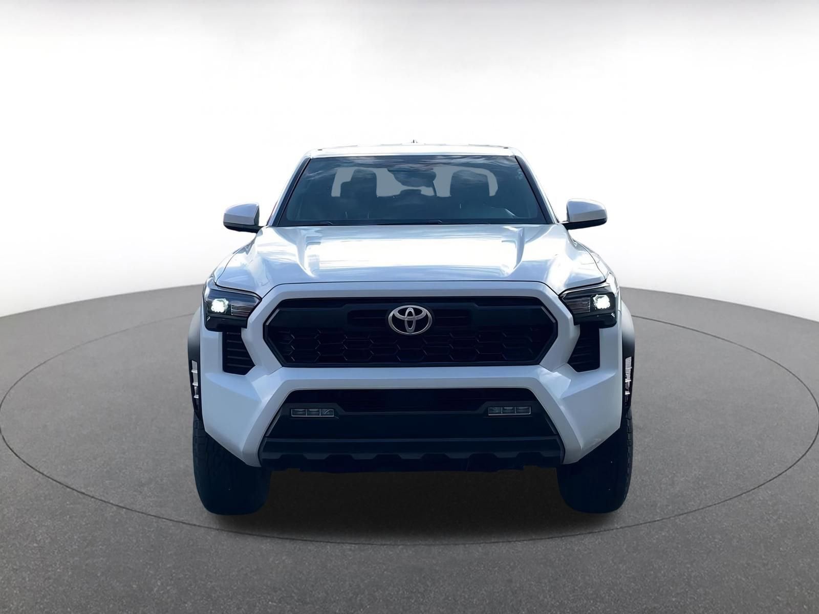 Thumbnail: 2025 Toyota Tacoma - 4
