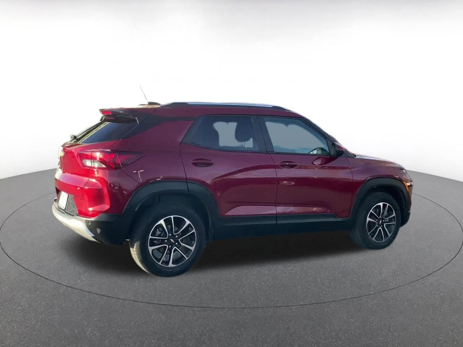 Thumbnail: 2025 Chevrolet TrailBlazer - 15