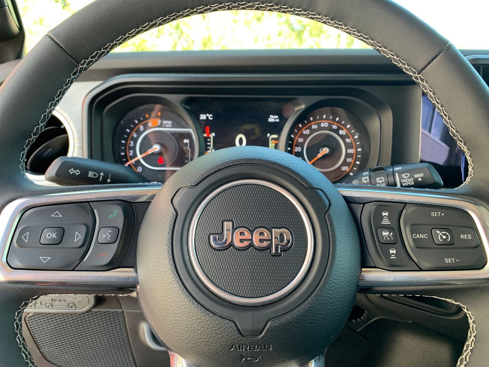 Thumbnail: 2025 Jeep Wrangler - 27