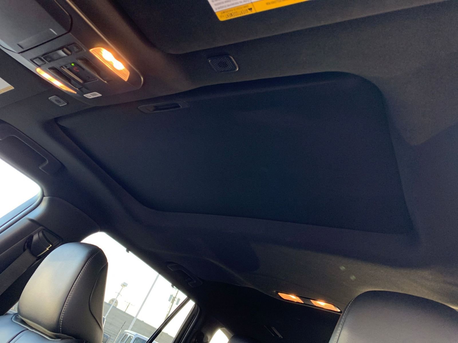 Thumbnail: 2025 Toyota Highlander - 31