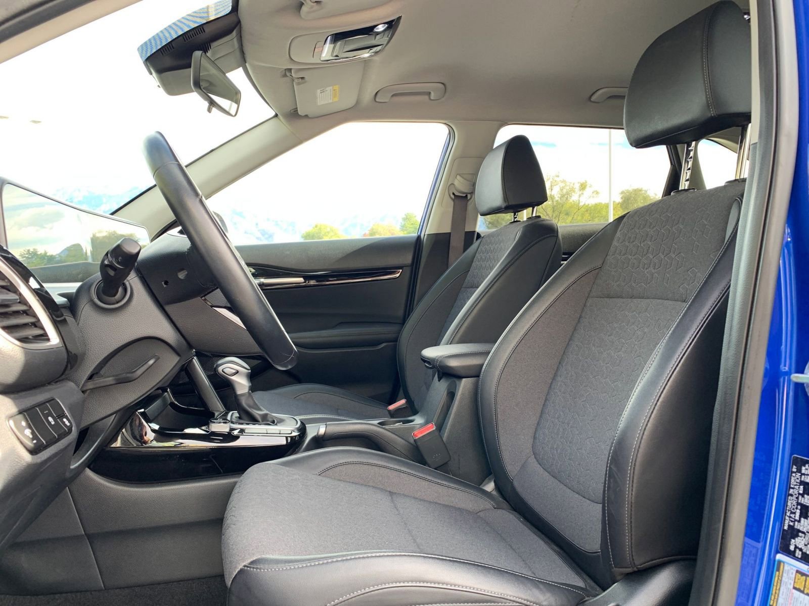 Thumbnail: 2025 Kia Seltos - 25