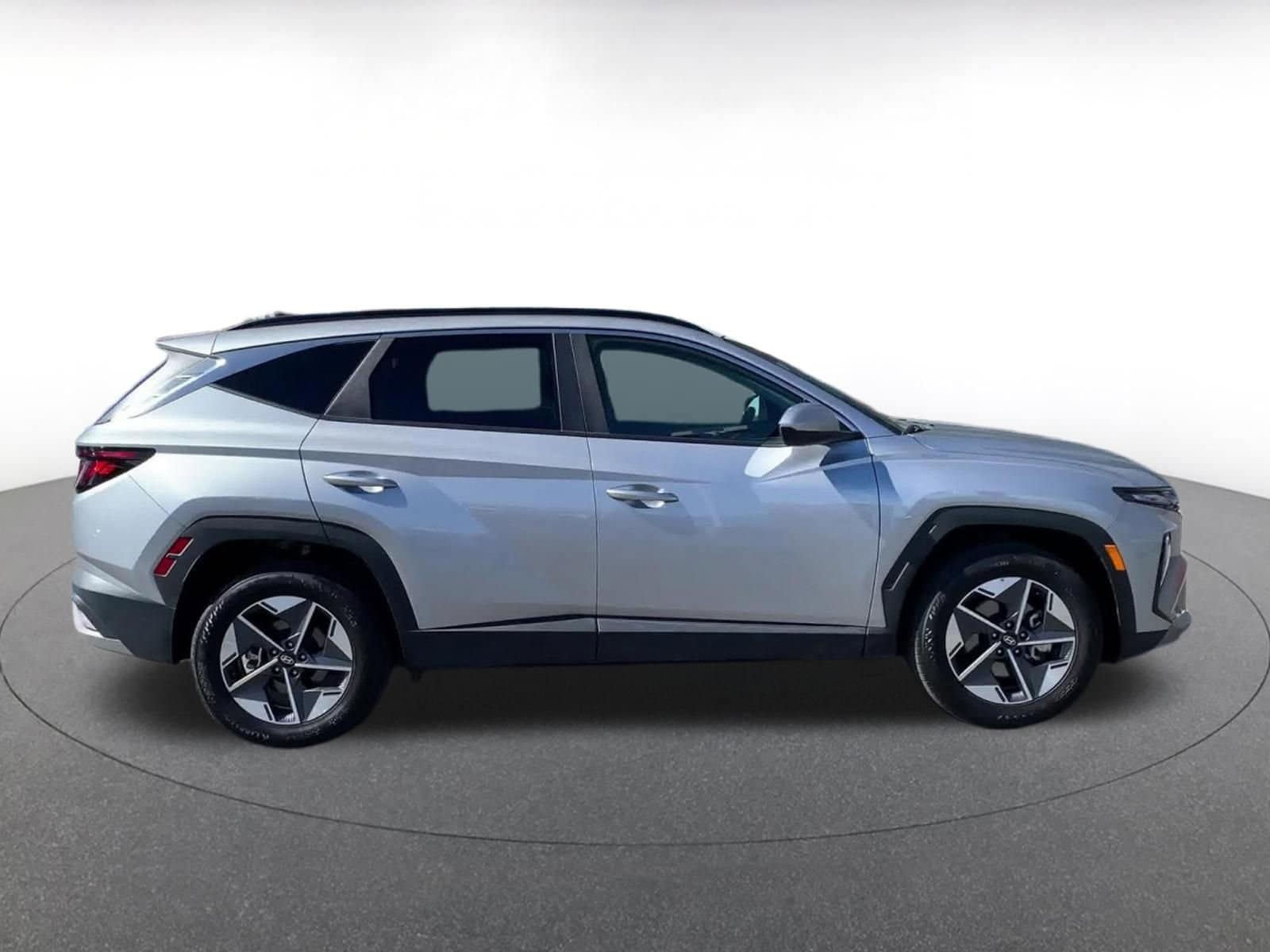 Thumbnail: 2025 Hyundai Tucson - 16