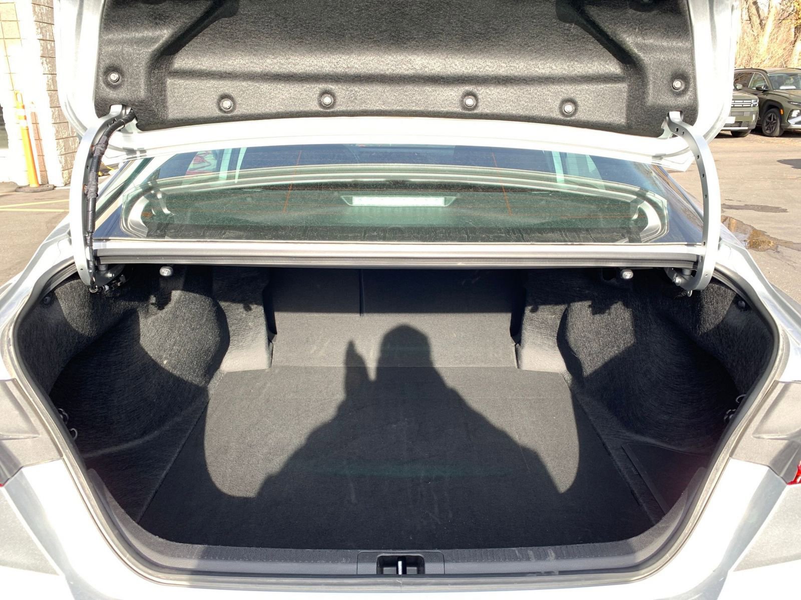 Thumbnail: 2025 Toyota Camry - 30